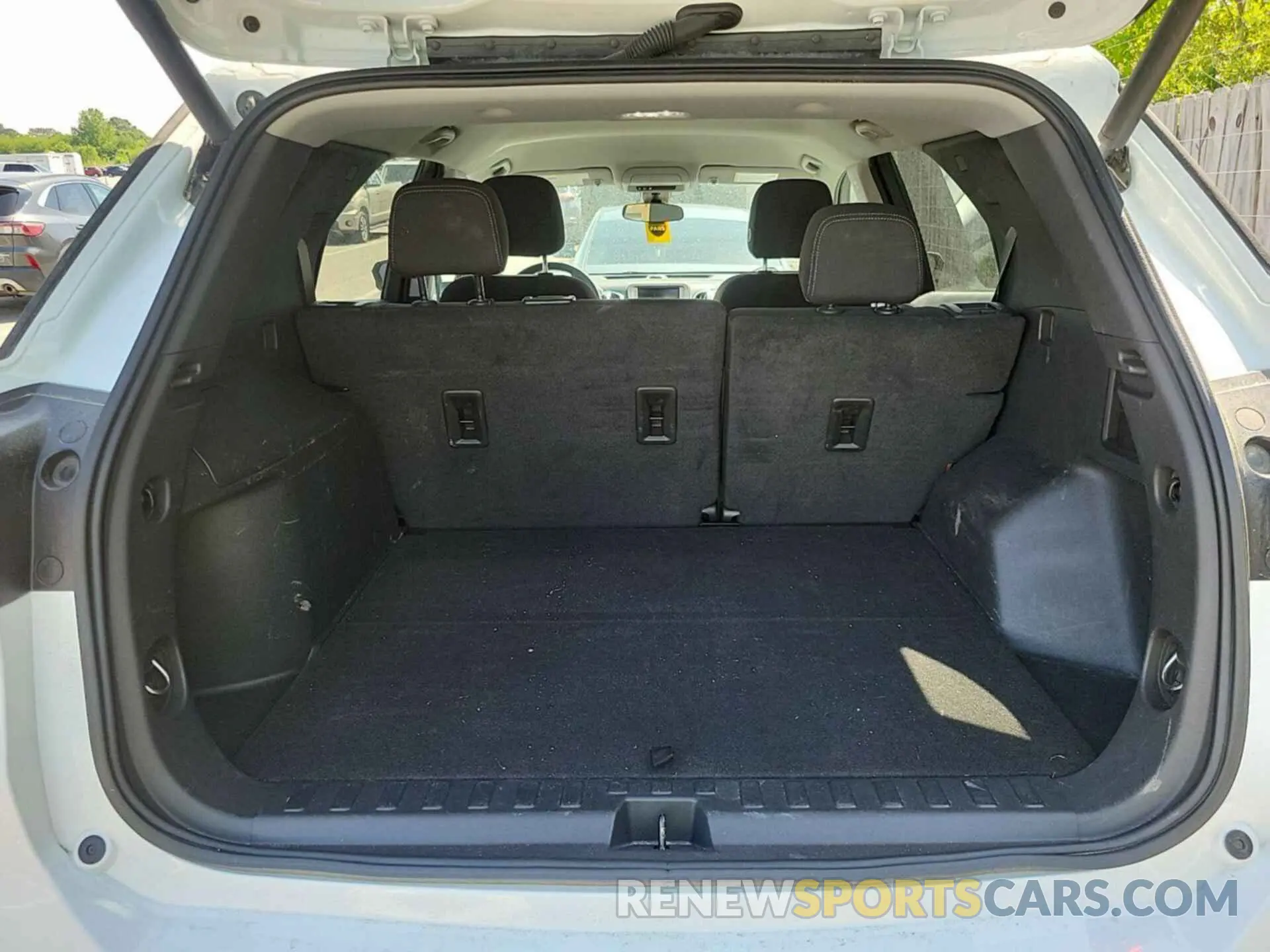 1 Photograph of a damaged car 3GNAXJEG0PS112836 CHEVROLET EQUINOX 2023