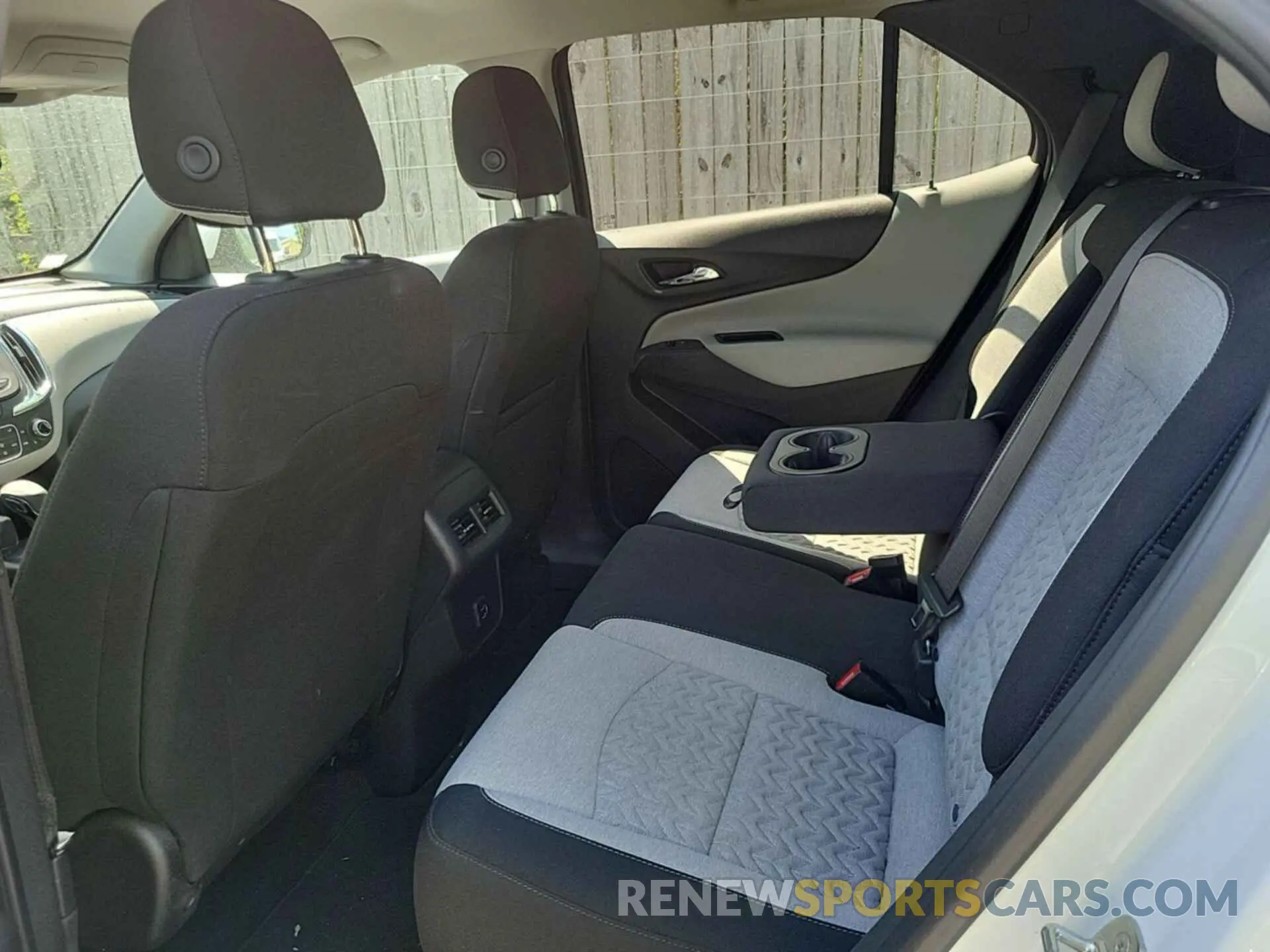 20 Photograph of a damaged car 3GNAXJEG0PS112836 CHEVROLET EQUINOX 2023