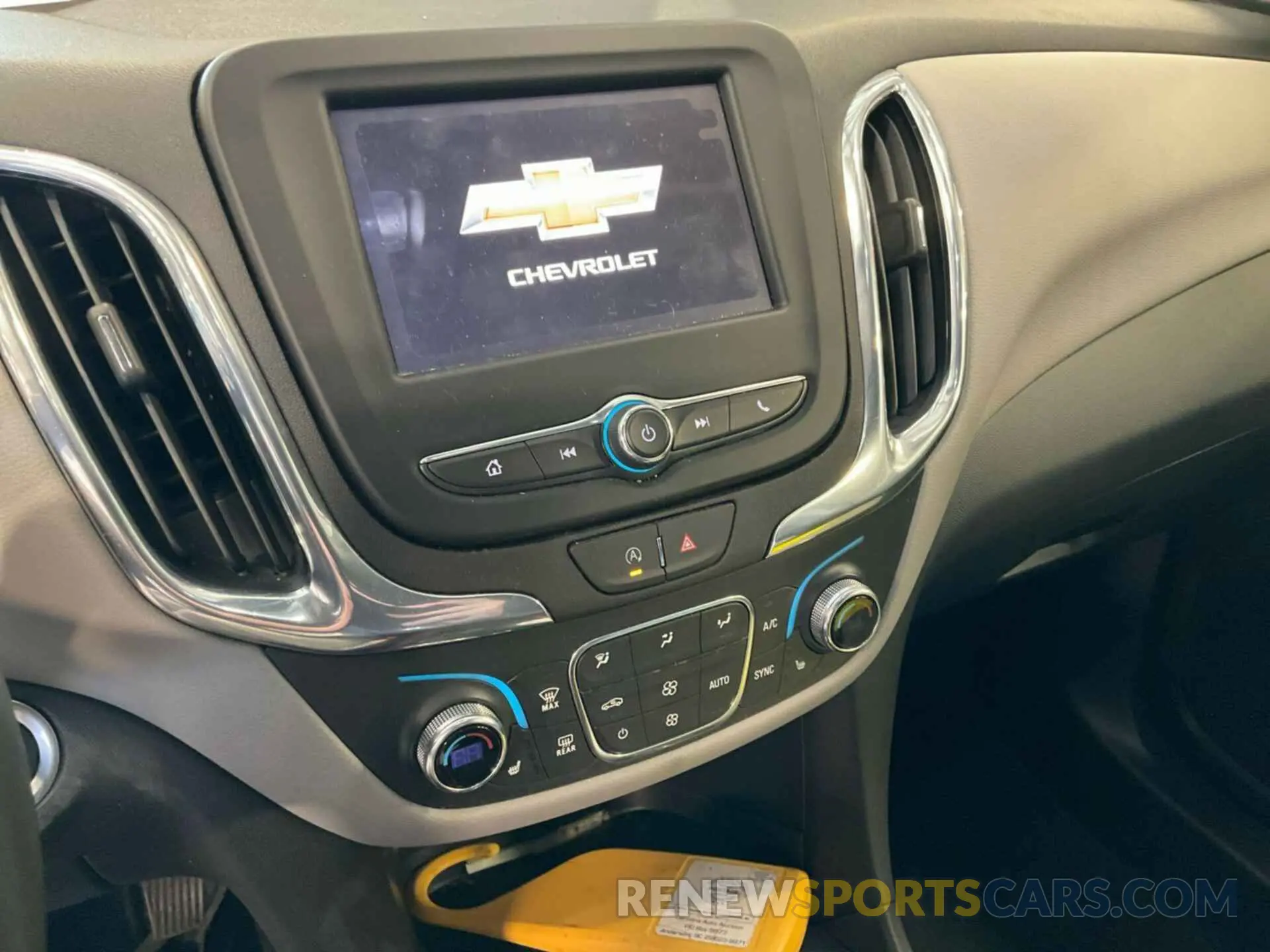 7 Photograph of a damaged car 3GNAXJEG0PS206649 CHEVROLET EQUINOX 2023
