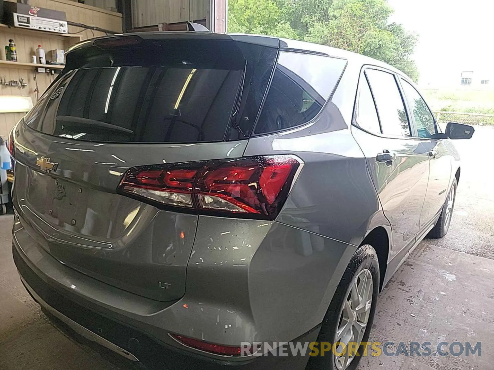 28 Photograph of a damaged car 3GNAXJEG1PL112872 CHEVROLET EQUINOX 2023