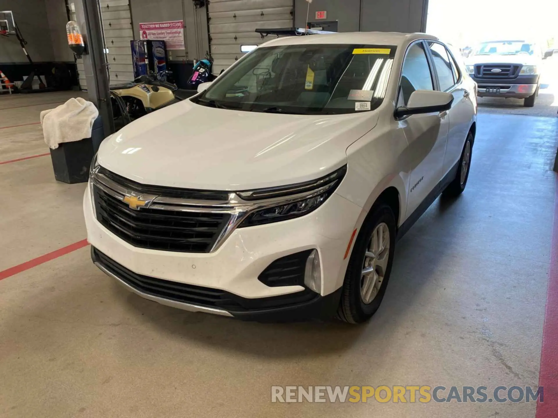 11 Photograph of a damaged car 3GNAXJEG1PL117523 CHEVROLET EQUINOX 2023