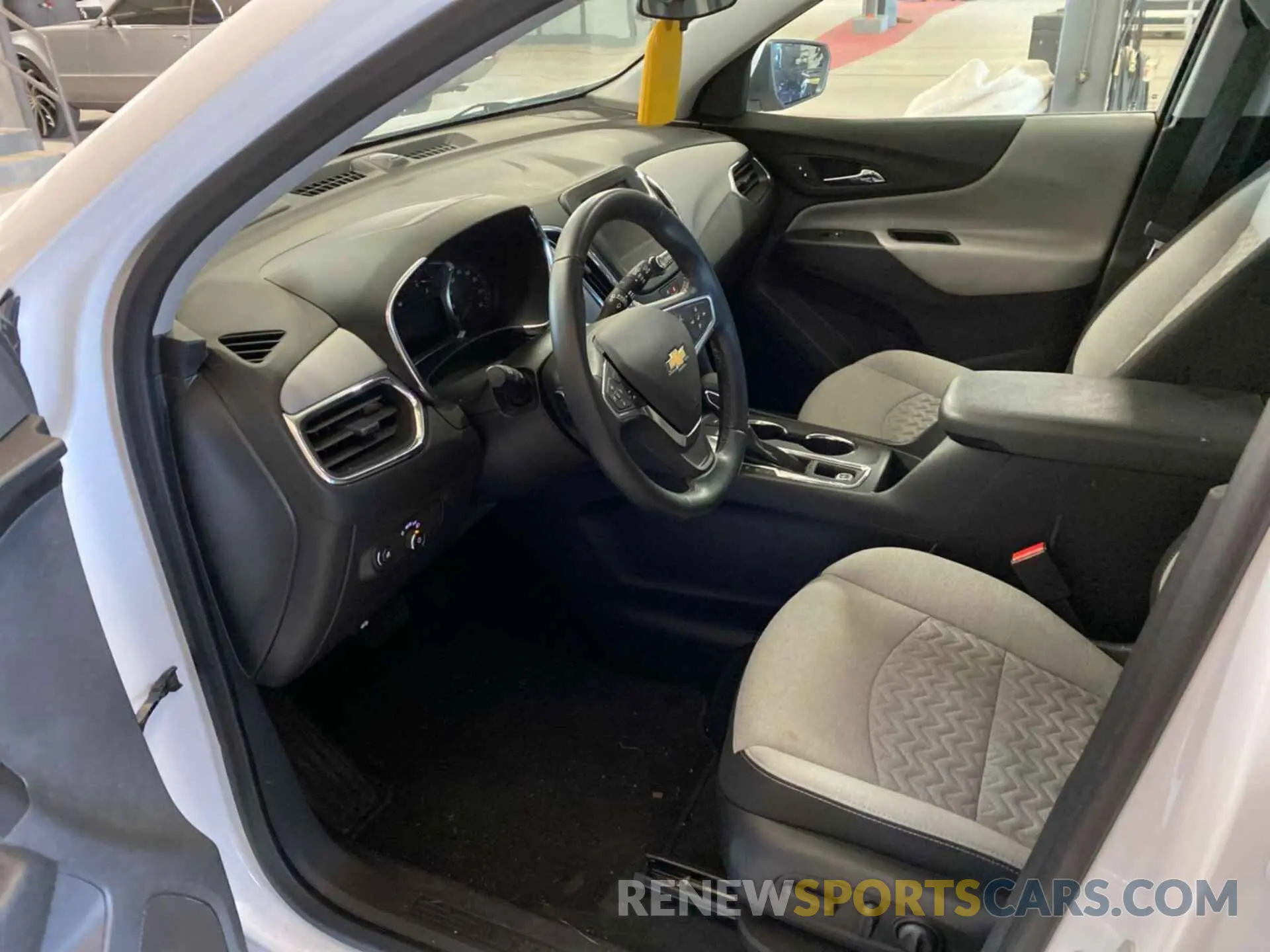 13 Photograph of a damaged car 3GNAXJEG1PL117523 CHEVROLET EQUINOX 2023
