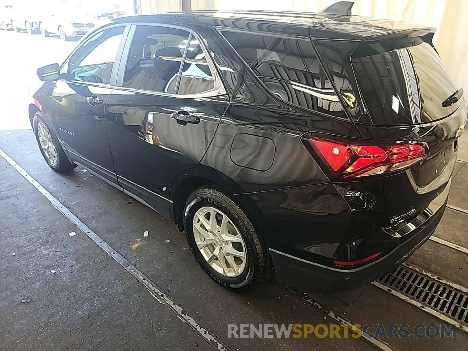 25 Photograph of a damaged car 3GNAXJEG1PL118221 CHEVROLET EQUINOX 2023