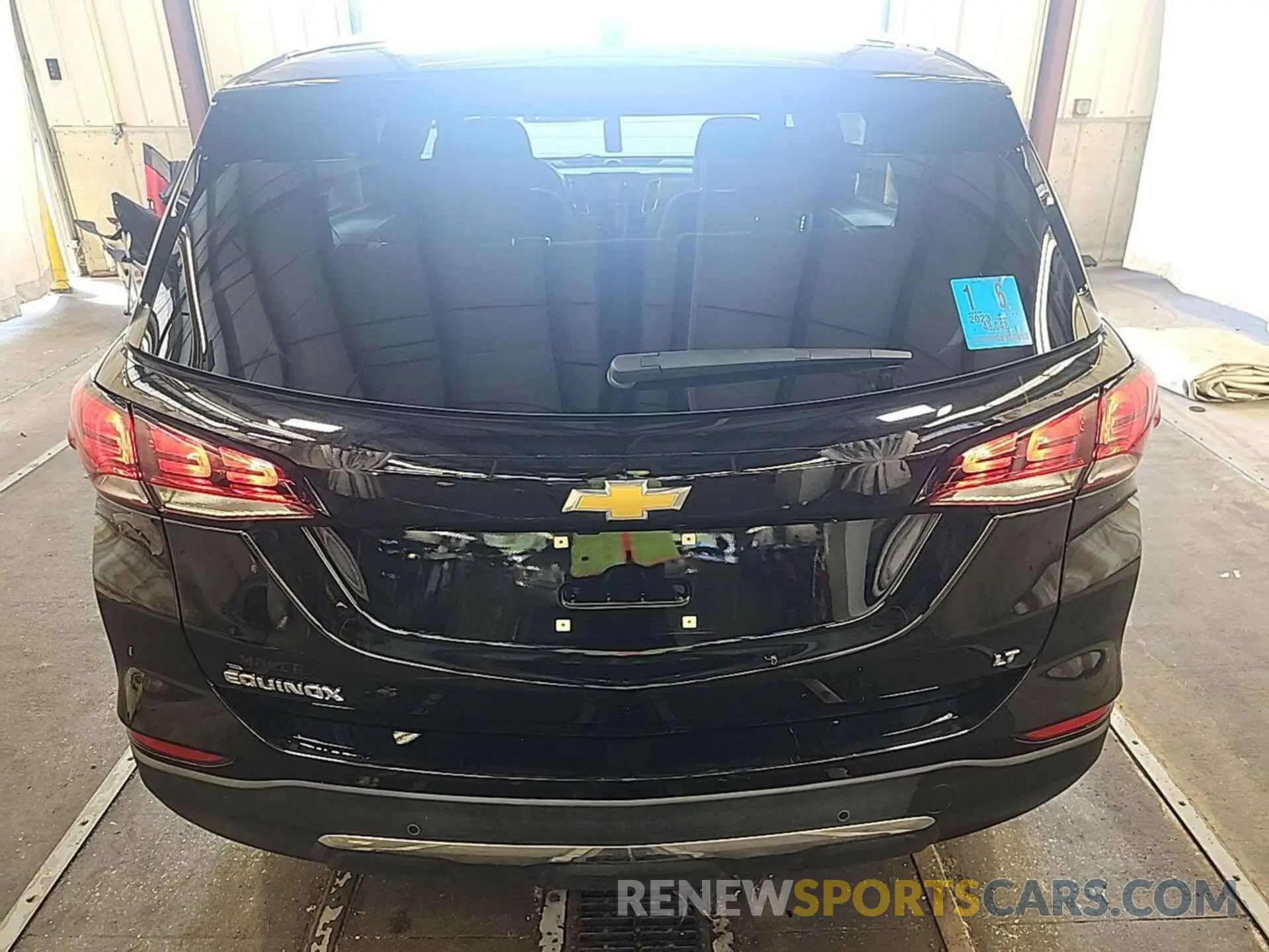 33 Photograph of a damaged car 3GNAXJEG1PL118221 CHEVROLET EQUINOX 2023