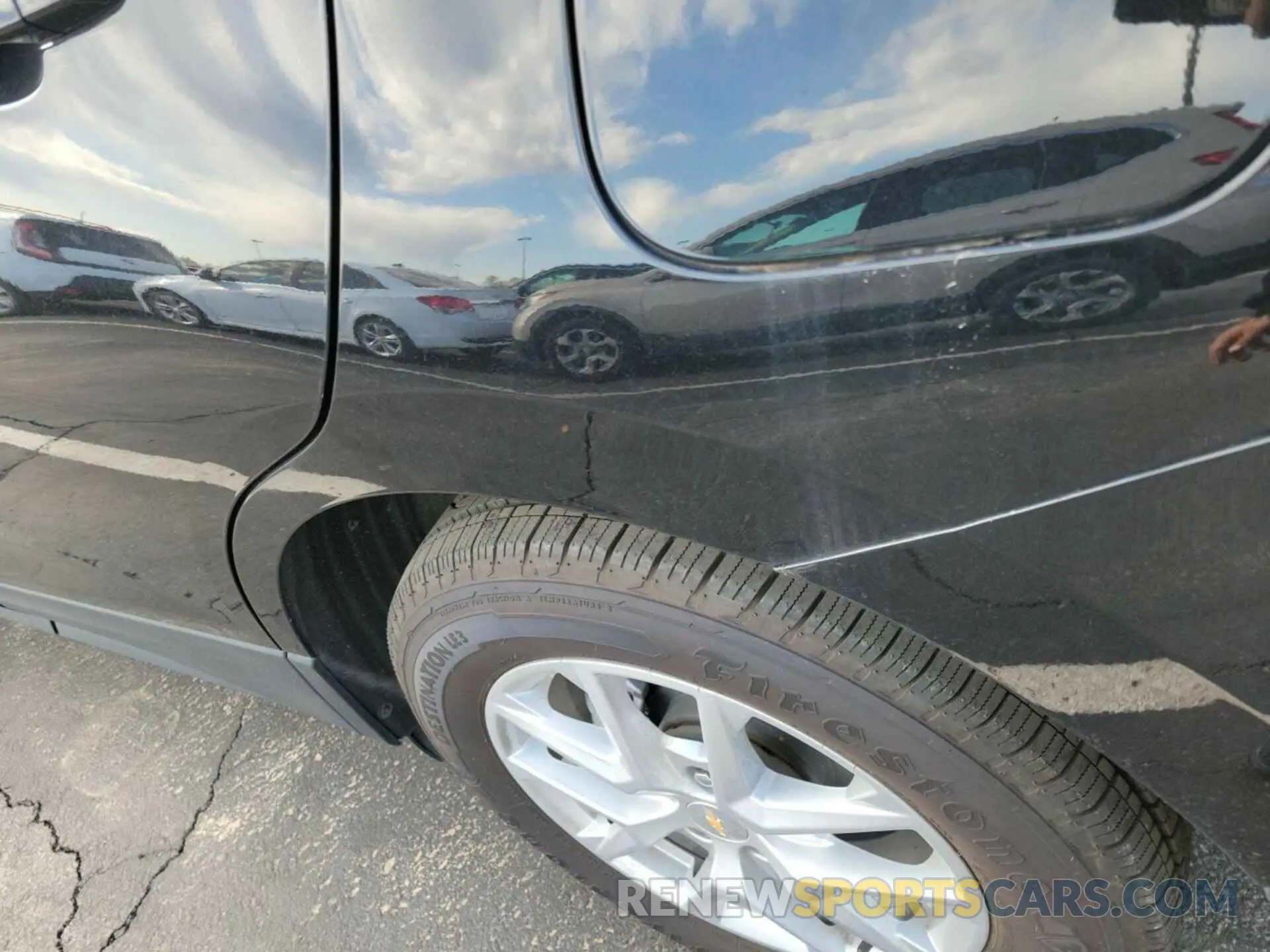 8 Photograph of a damaged car 3GNAXJEG1PL118221 CHEVROLET EQUINOX 2023