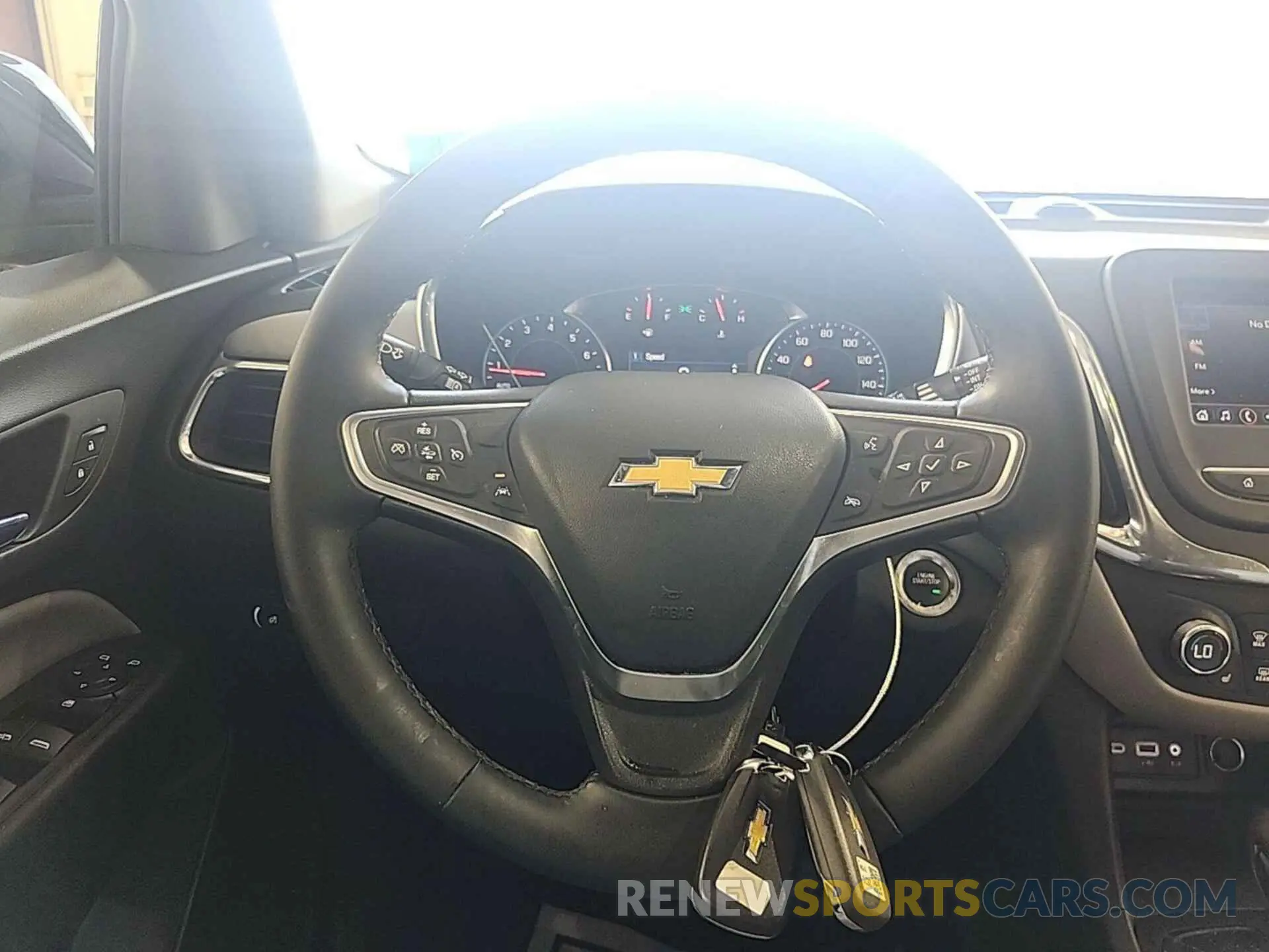 9 Photograph of a damaged car 3GNAXJEG1PL118221 CHEVROLET EQUINOX 2023