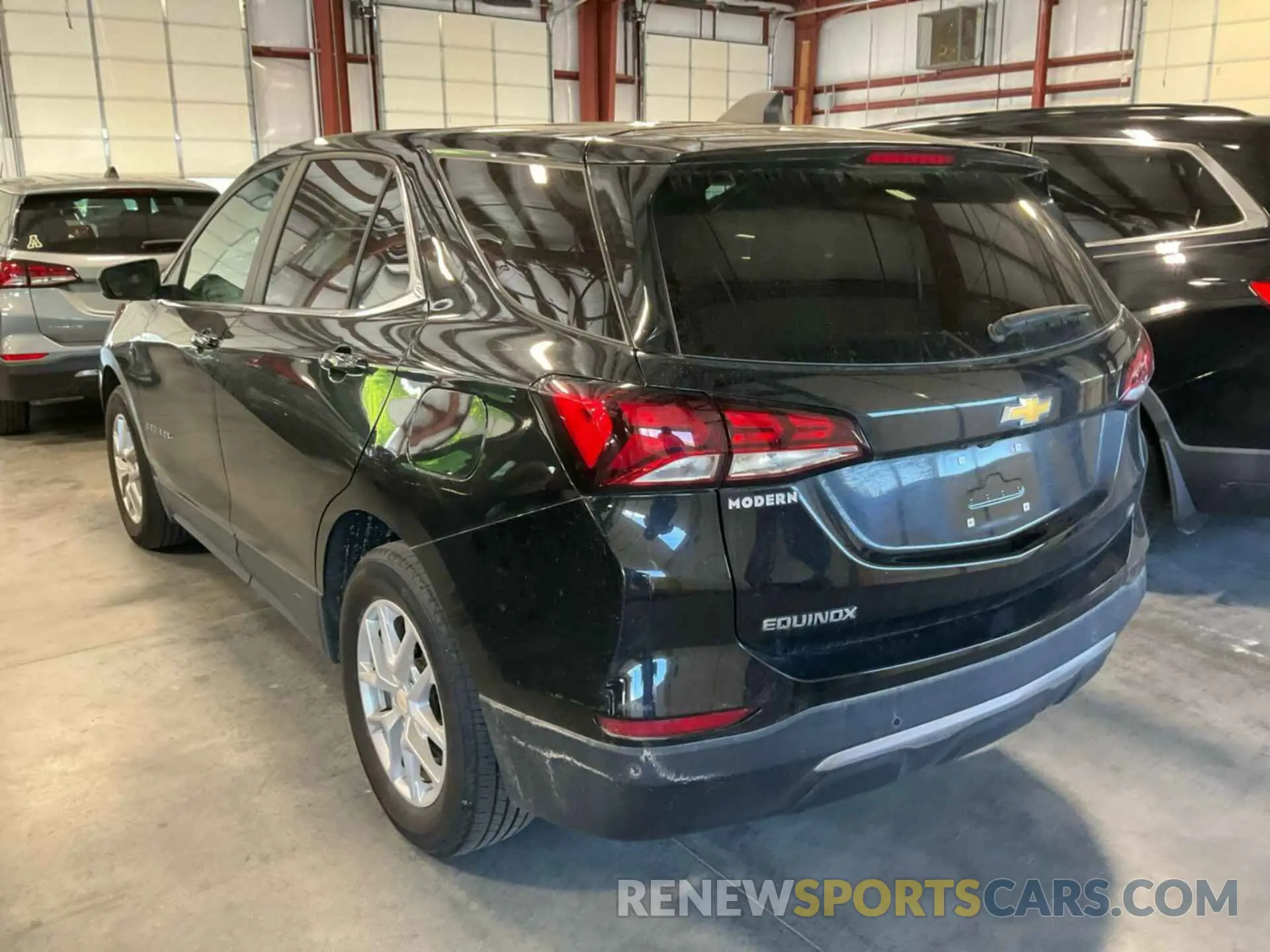 18 Photograph of a damaged car 3GNAXJEG2PL117353 CHEVROLET EQUINOX 2023