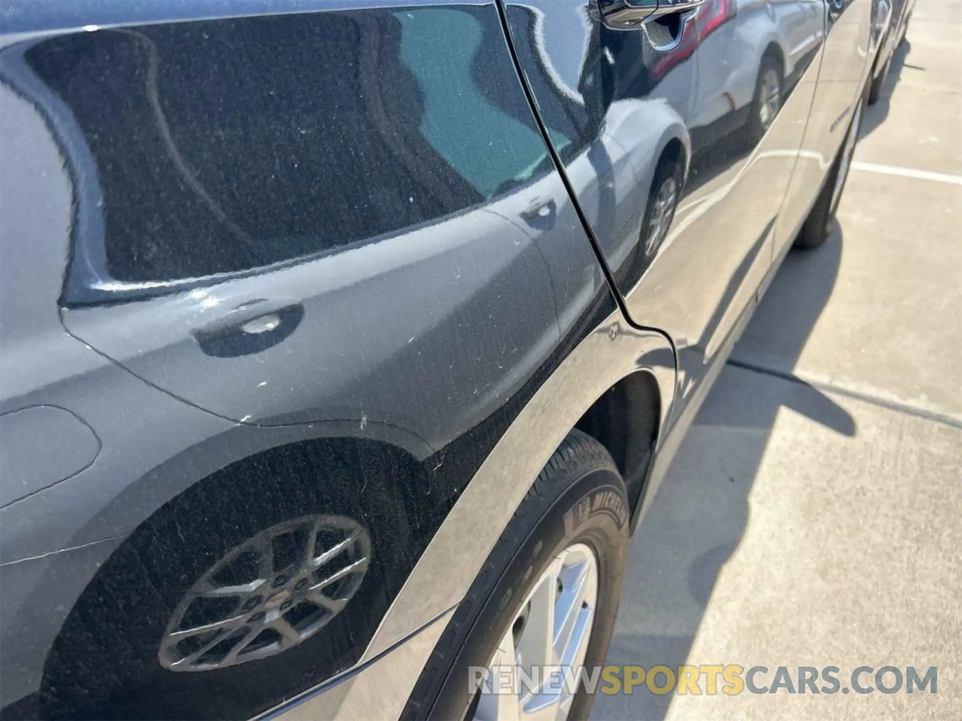 17 Photograph of a damaged car 3GNAXJEG2PL125727 CHEVROLET EQUINOX 2023