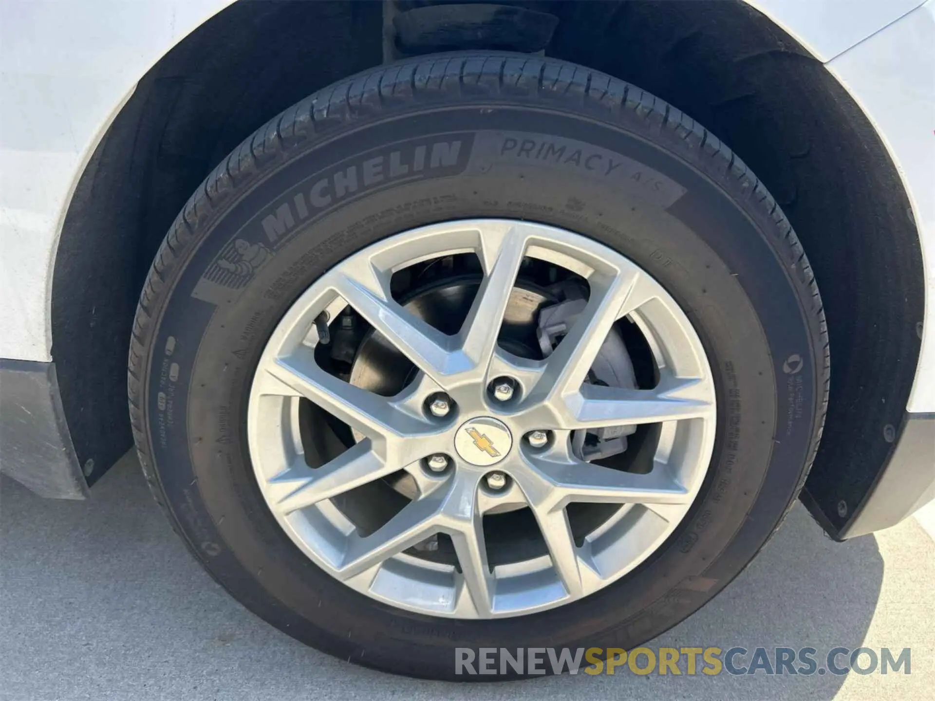19 Photograph of a damaged car 3GNAXJEG2PL127722 CHEVROLET EQUINOX 2023
