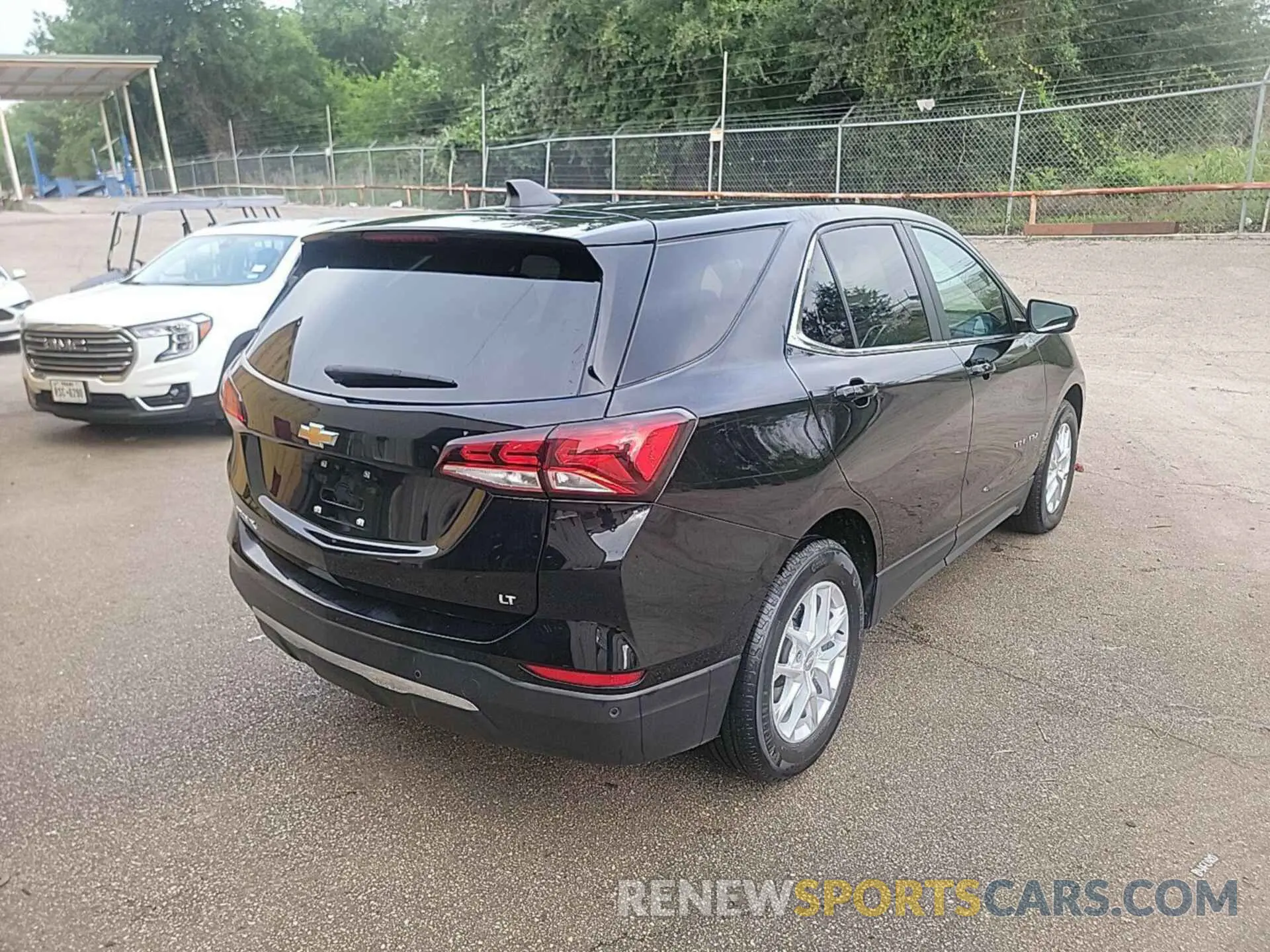 3 Photograph of a damaged car 3GNAXJEG2PL238819 CHEVROLET EQUINOX 2023