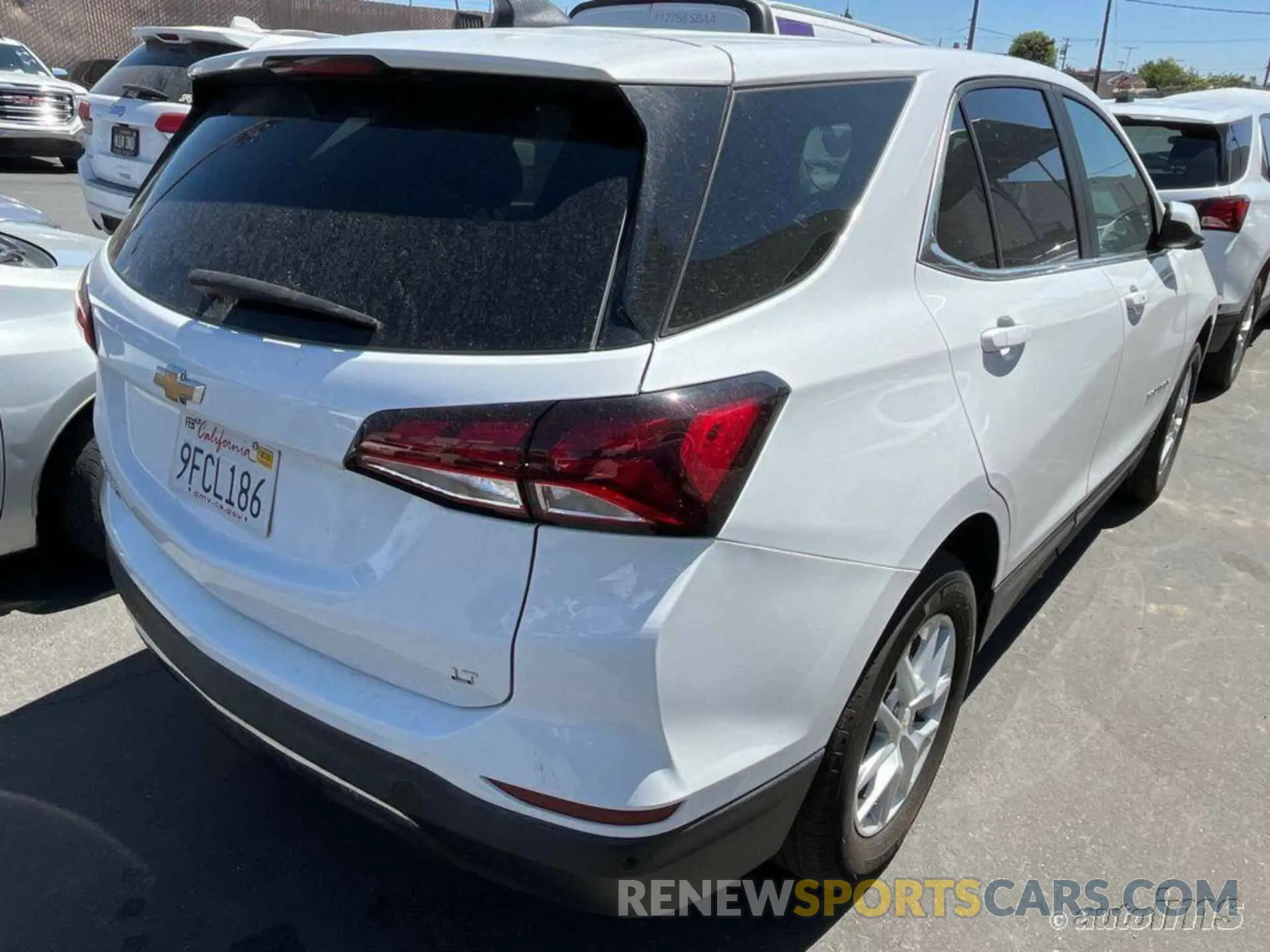 9 Photograph of a damaged car 3GNAXJEG3PL106829 CHEVROLET EQUINOX 2023