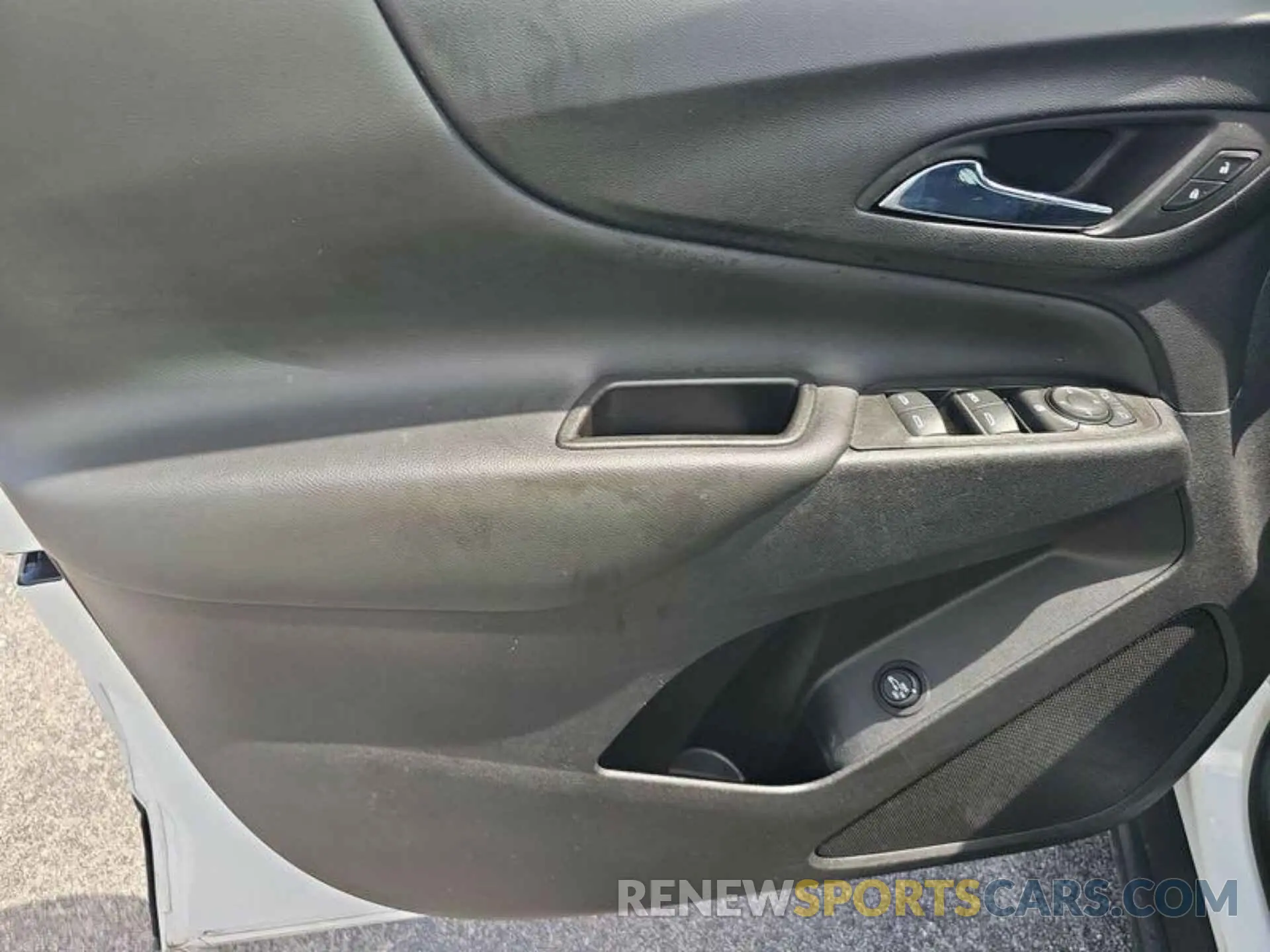 5 Photograph of a damaged car 3GNAXJEG3PL106961 CHEVROLET EQUINOX 2023
