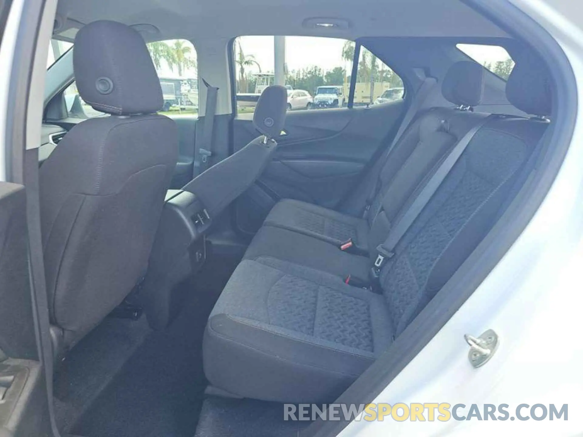 7 Photograph of a damaged car 3GNAXJEG3PL106961 CHEVROLET EQUINOX 2023