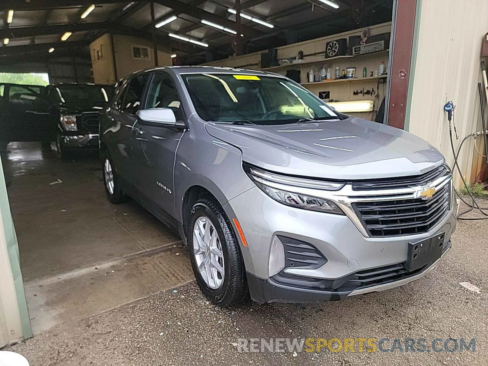 2 Photograph of a damaged car 3GNAXJEG3PL112632 CHEVROLET EQUINOX 2023