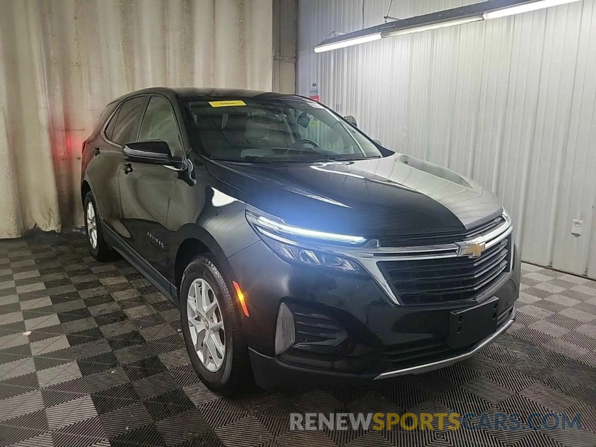 21 Photograph of a damaged car 3GNAXJEG3PL117068 CHEVROLET EQUINOX 2023