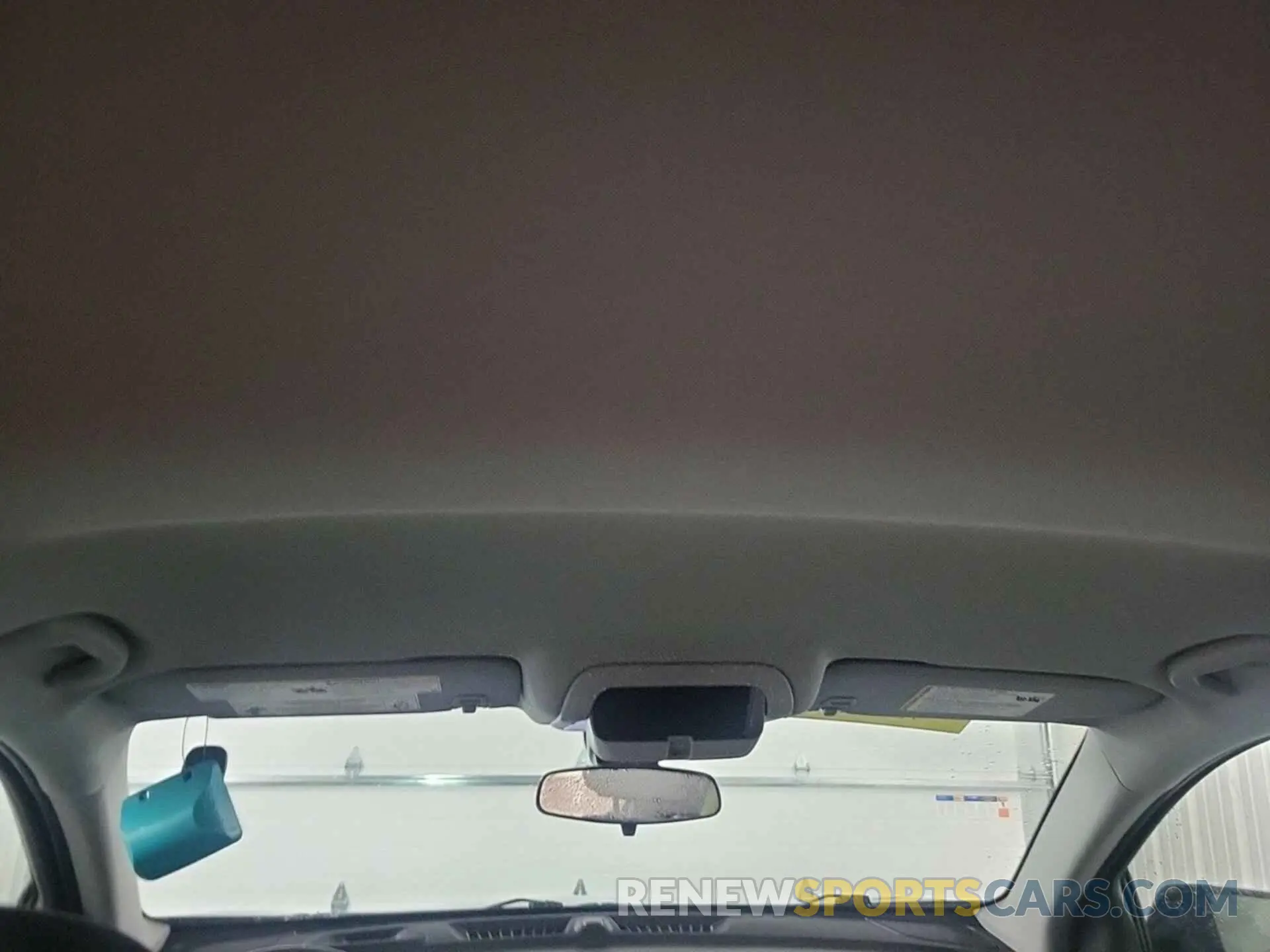 34 Photograph of a damaged car 3GNAXJEG3PL117068 CHEVROLET EQUINOX 2023