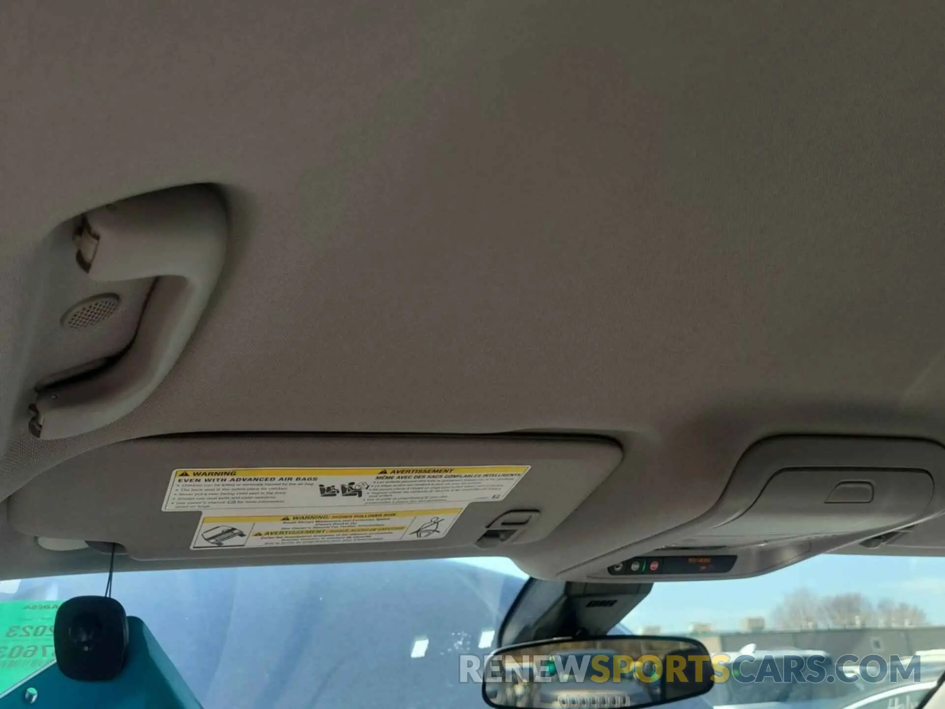 21 Photograph of a damaged car 3GNAXJEG3PL117748 CHEVROLET EQUINOX 2023