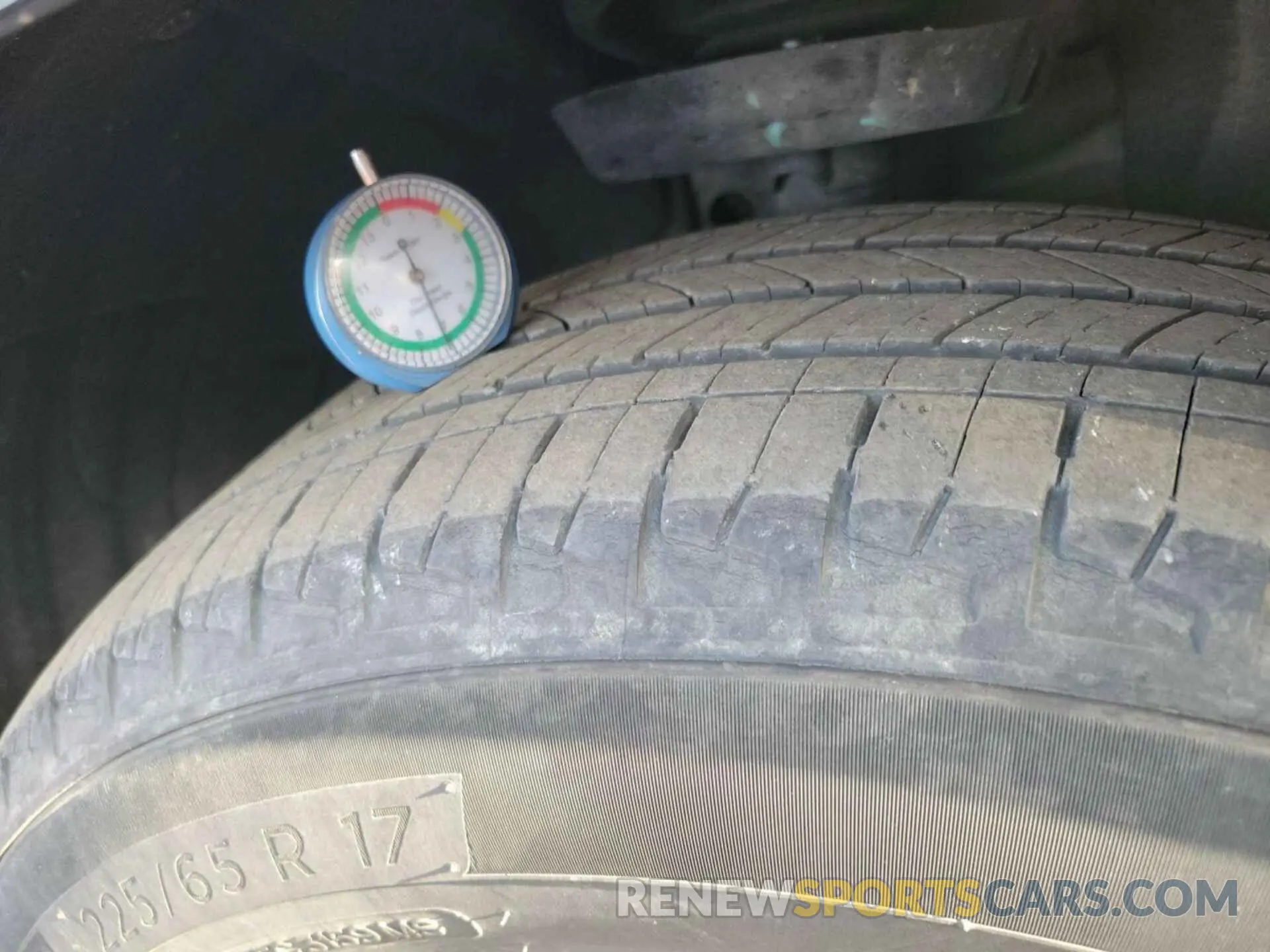 11 Photograph of a damaged car 3GNAXJEG3PL118057 CHEVROLET EQUINOX 2023