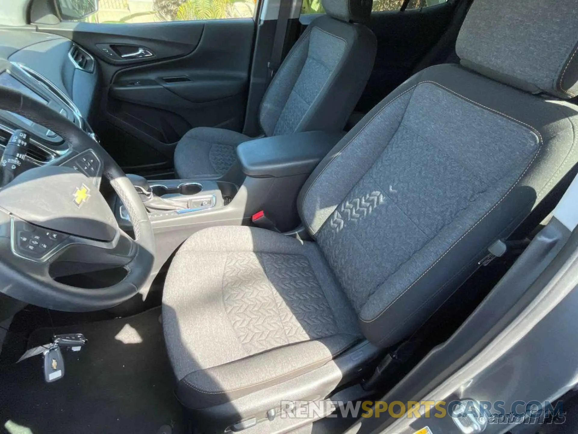 9 Photograph of a damaged car 3GNAXJEG3PL125073 CHEVROLET EQUINOX 2023