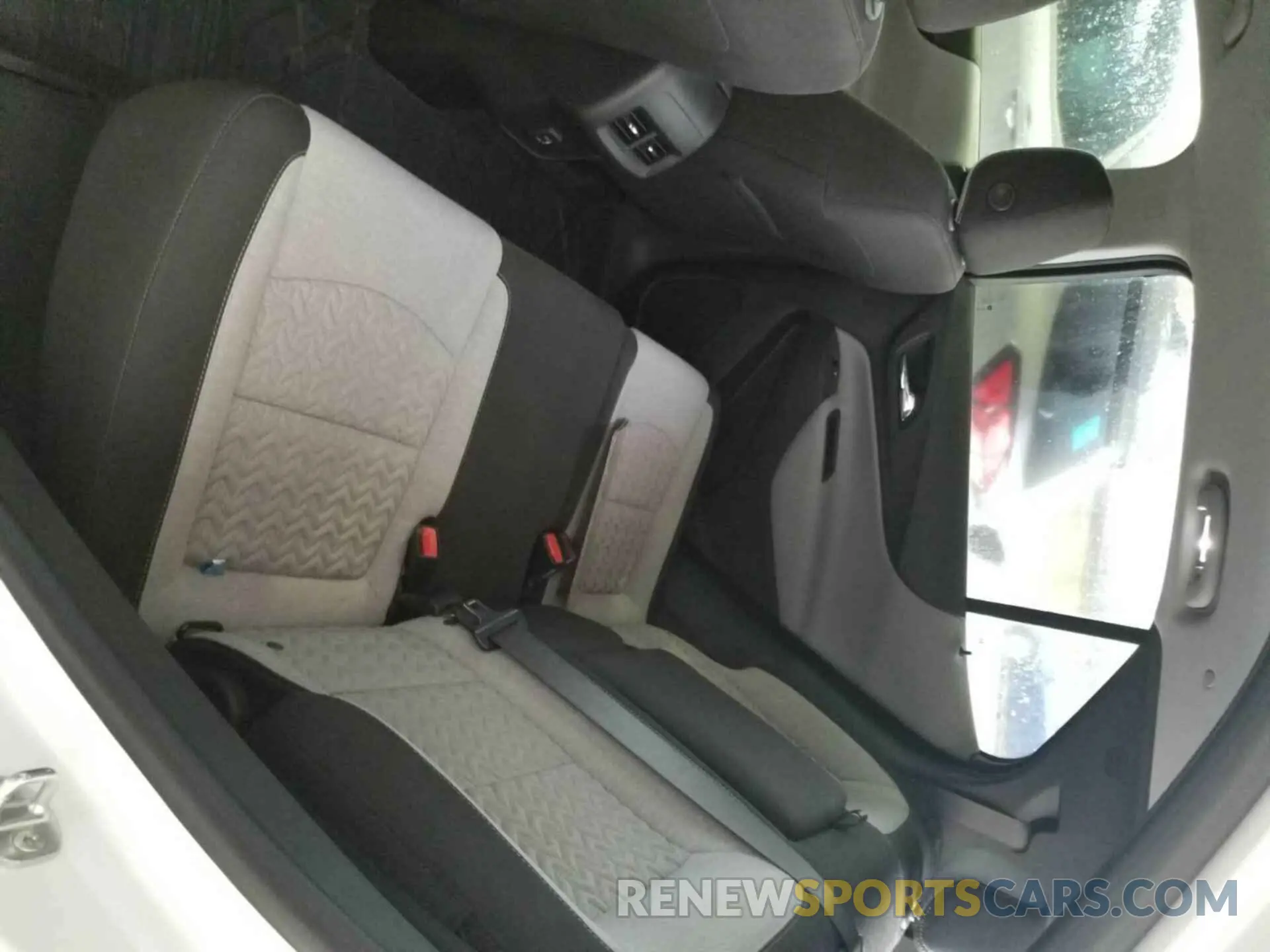 6 Photograph of a damaged car 3GNAXJEG4PL112493 CHEVROLET EQUINOX 2023