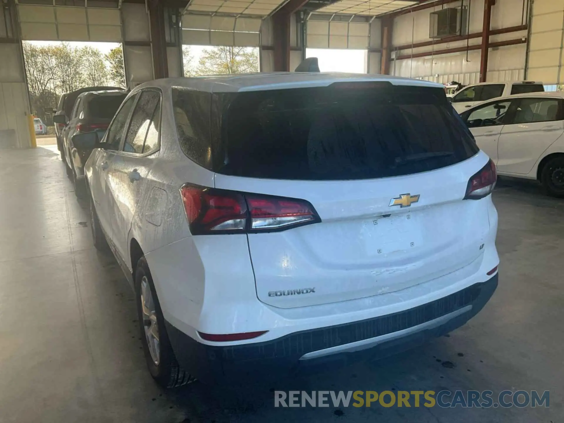 8 Photograph of a damaged car 3GNAXJEG4PL117404 CHEVROLET EQUINOX 2023
