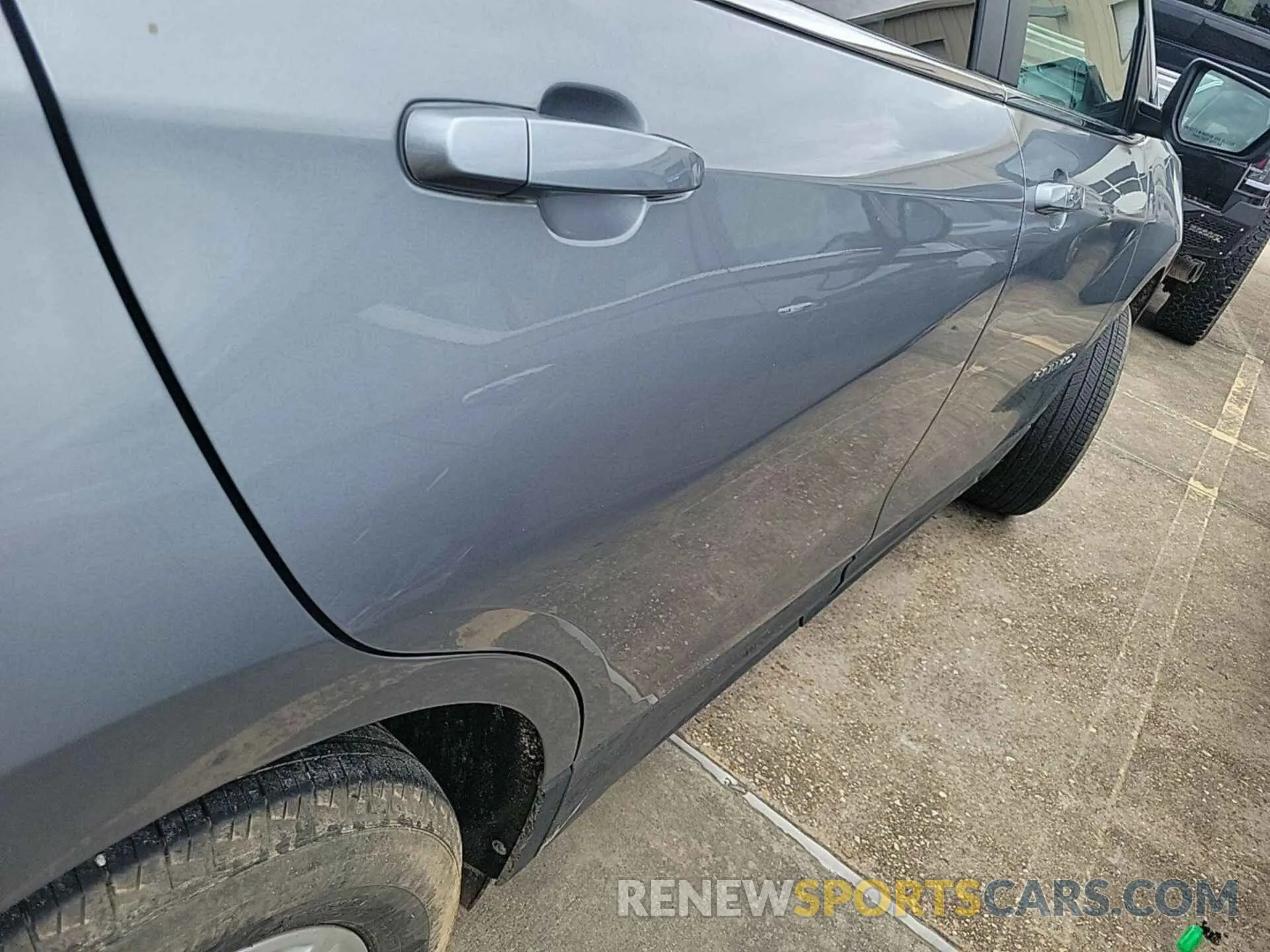 19 Photograph of a damaged car 3GNAXJEG4PL125017 CHEVROLET EQUINOX 2023