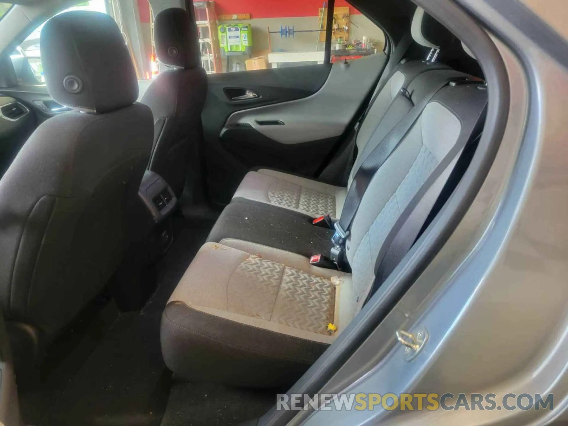 4 Photograph of a damaged car 3GNAXJEG4PL125017 CHEVROLET EQUINOX 2023