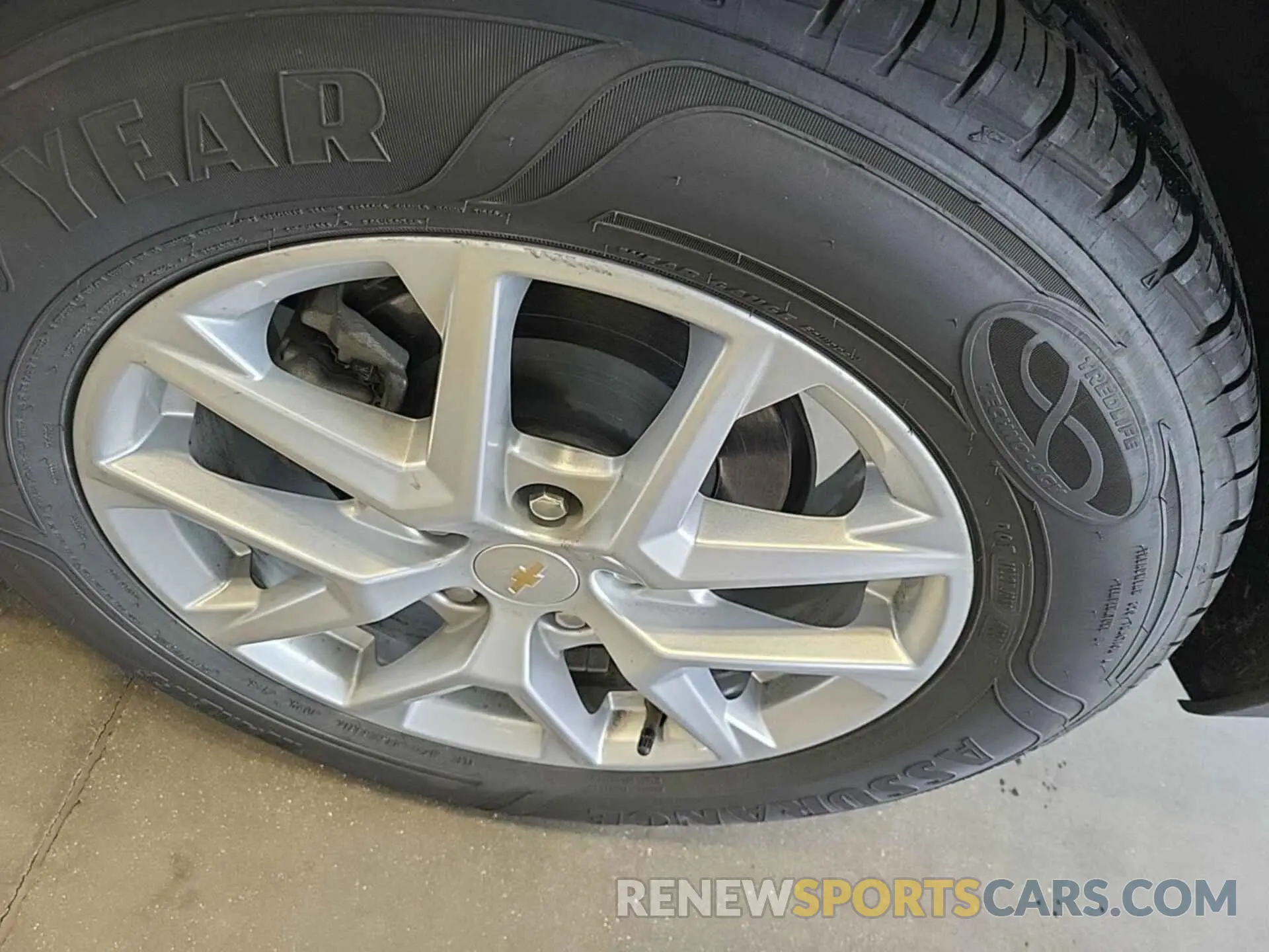 13 Photograph of a damaged car 3GNAXJEG5PL107190 CHEVROLET EQUINOX 2023