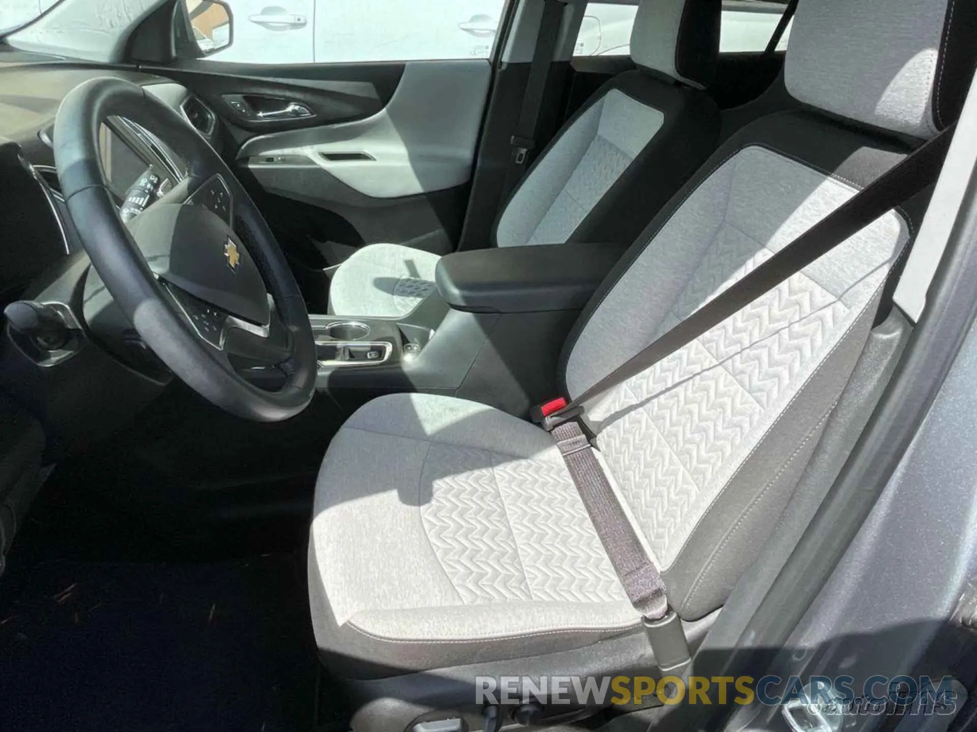 10 Photograph of a damaged car 3GNAXJEG5PL113281 CHEVROLET EQUINOX 2023