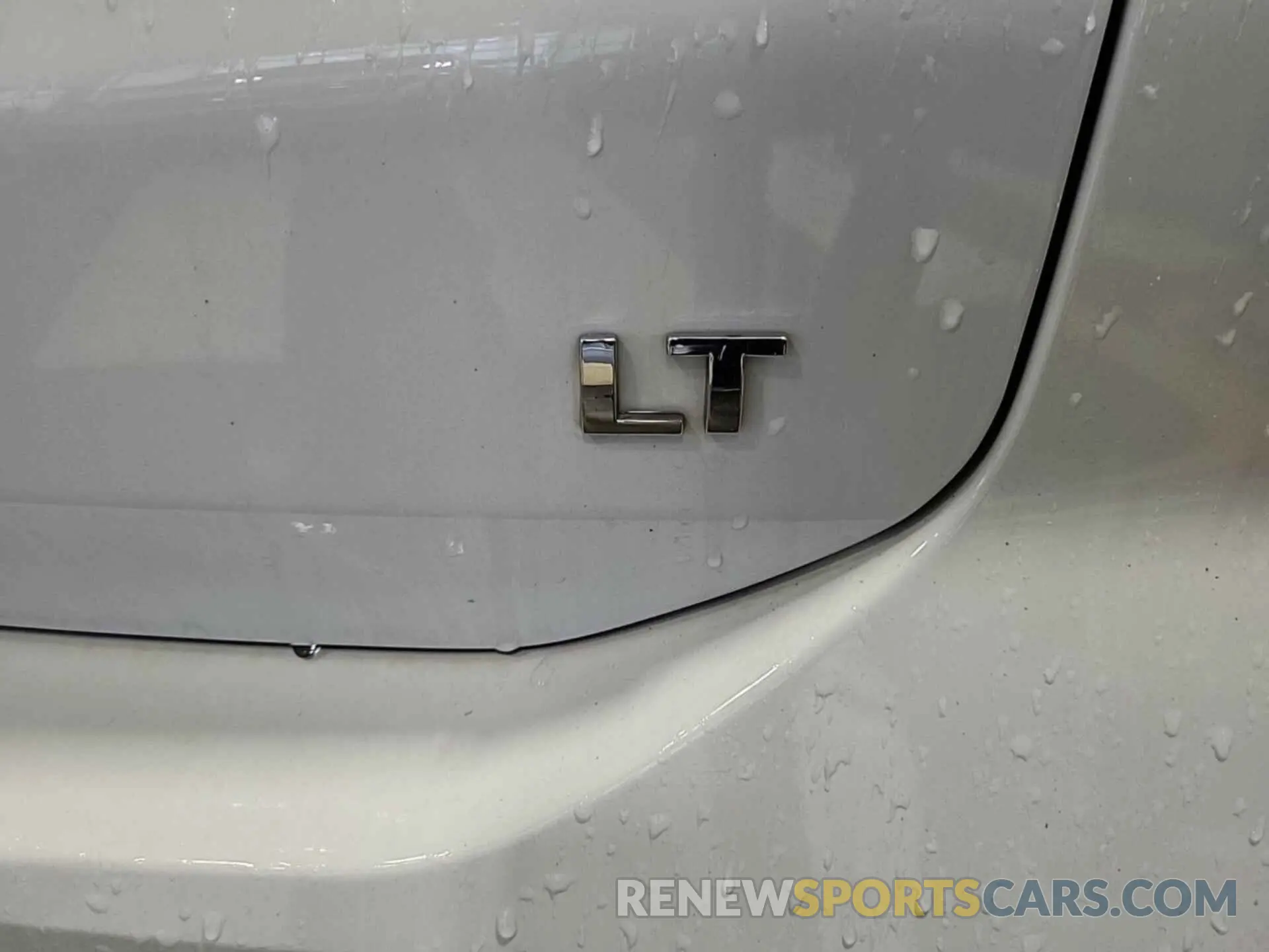 7 Photograph of a damaged car 3GNAXJEG5PL117752 CHEVROLET EQUINOX 2023