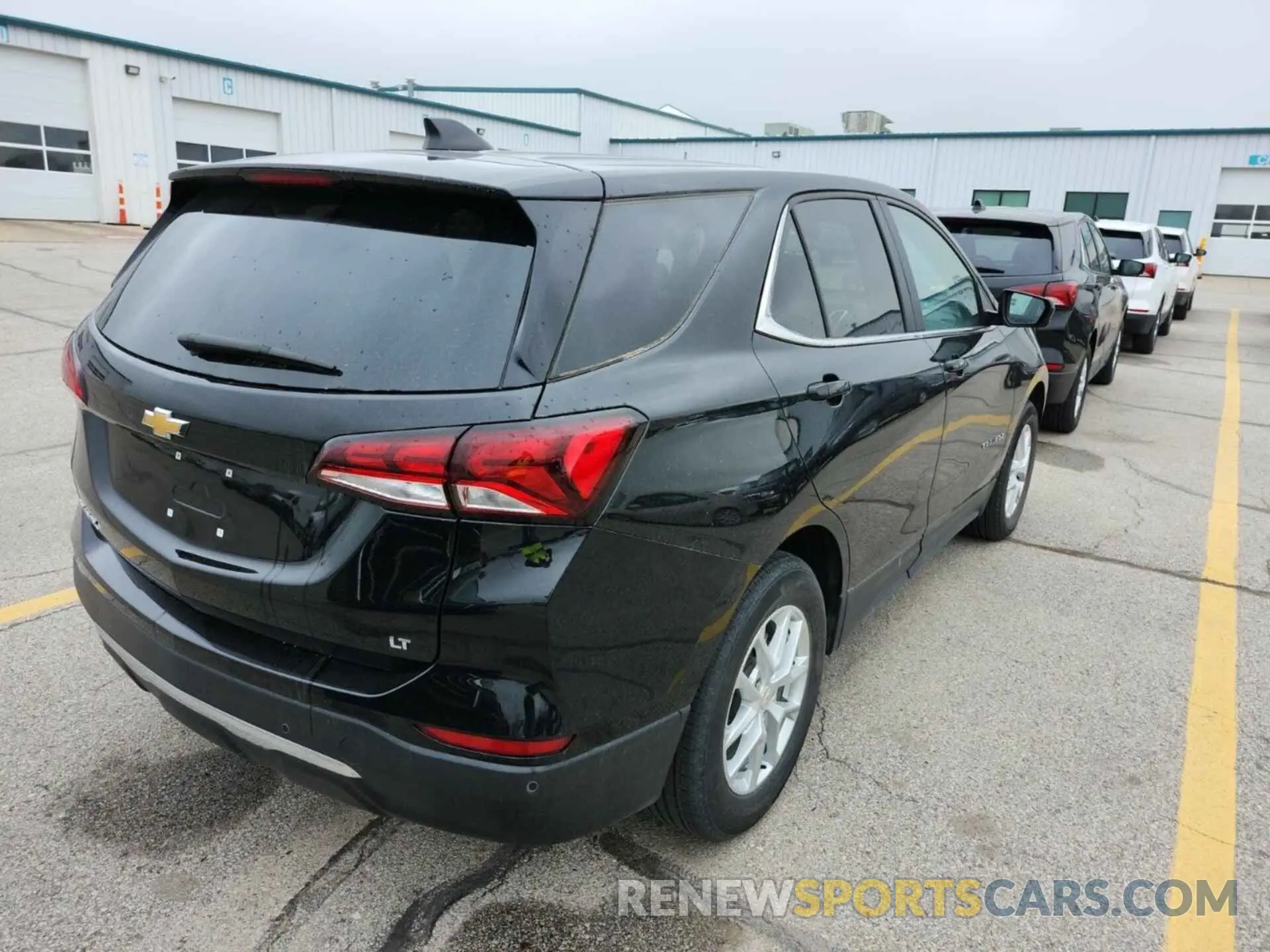 5 Photograph of a damaged car 3GNAXJEG5PL117833 CHEVROLET EQUINOX 2023