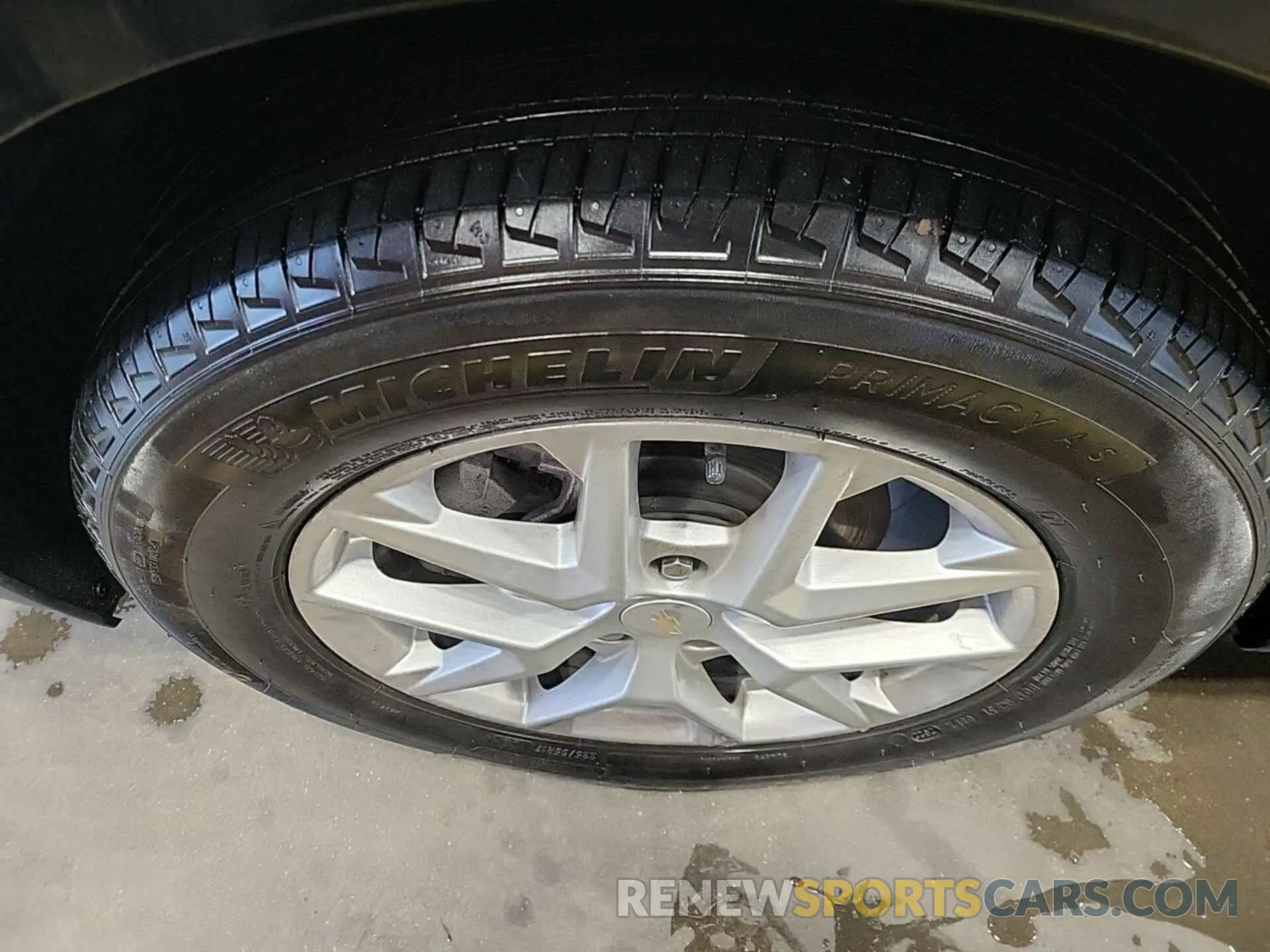 2 Photograph of a damaged car 3GNAXJEG5PL117847 CHEVROLET EQUINOX 2023