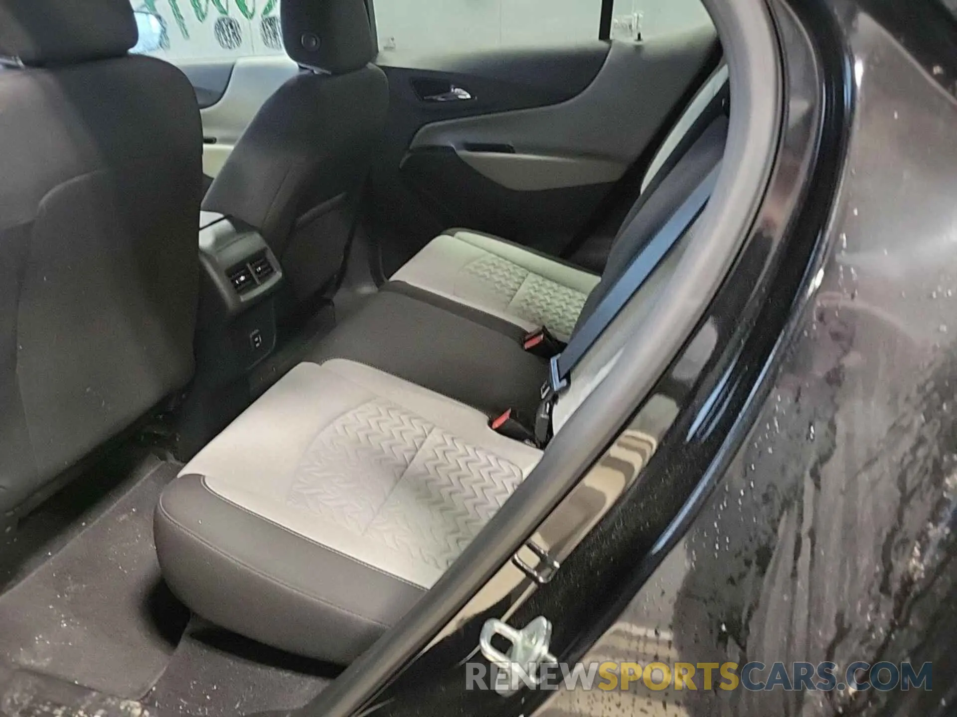 6 Photograph of a damaged car 3GNAXJEG5PL117847 CHEVROLET EQUINOX 2023