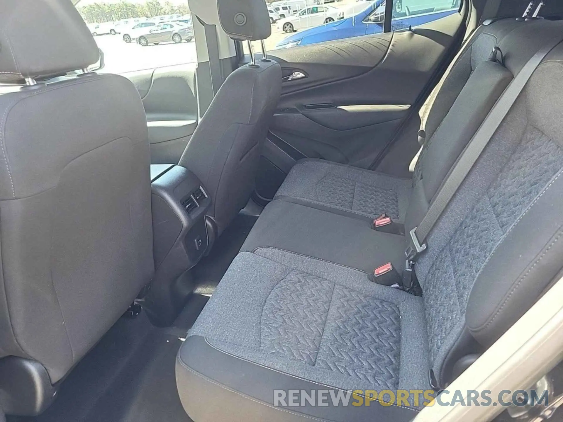 10 Photograph of a damaged car 3GNAXJEG5PL253122 CHEVROLET EQUINOX 2023