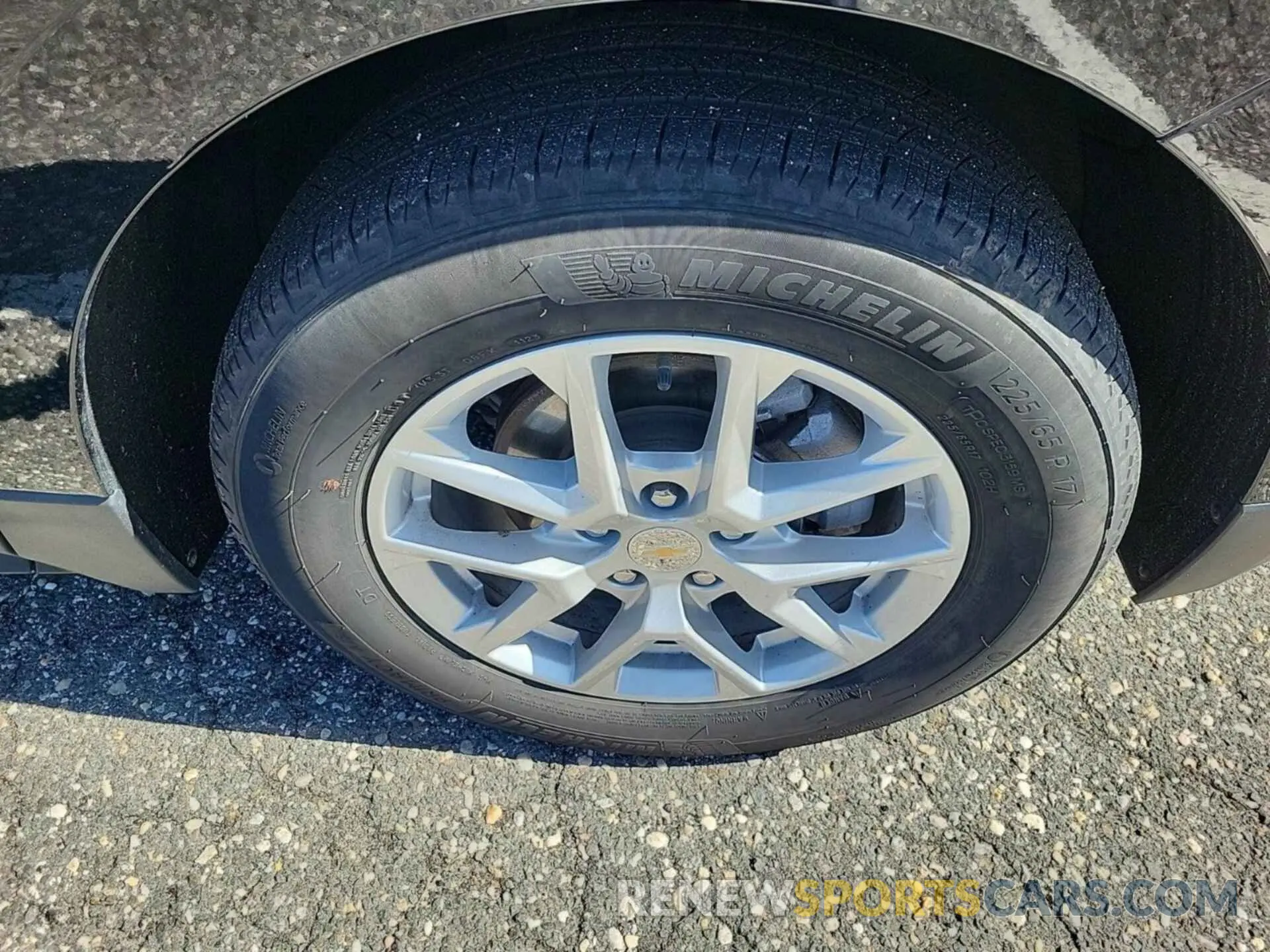 27 Photograph of a damaged car 3GNAXJEG5PL253122 CHEVROLET EQUINOX 2023