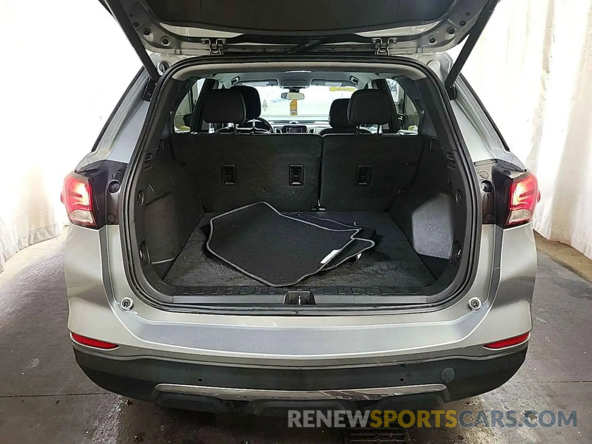 14 Photograph of a damaged car 3GNAXJEG5PS209546 CHEVROLET EQUINOX 2023