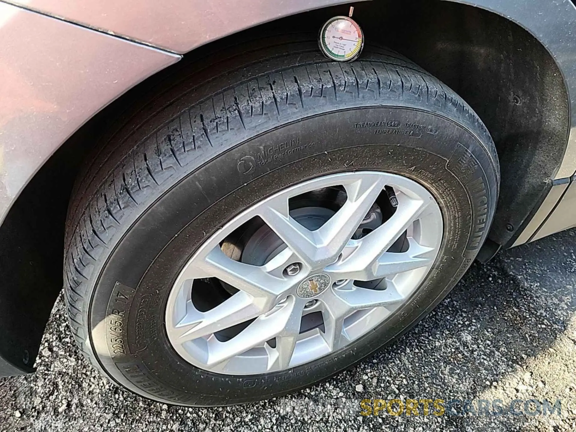 2 Photograph of a damaged car 3GNAXJEG5PS209546 CHEVROLET EQUINOX 2023