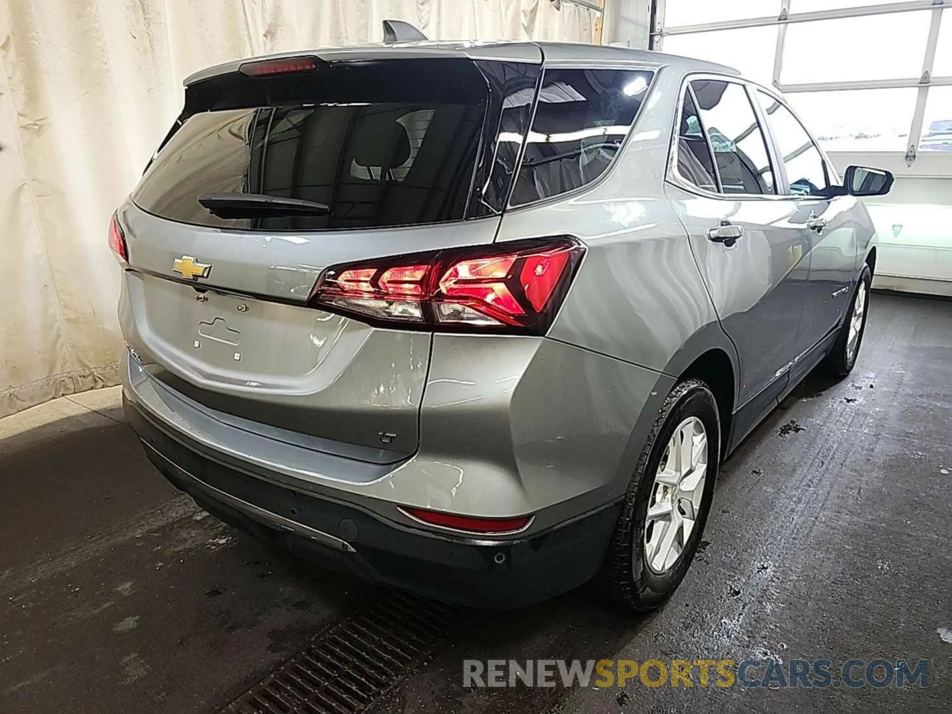 21 Photograph of a damaged car 3GNAXJEG5PS209546 CHEVROLET EQUINOX 2023