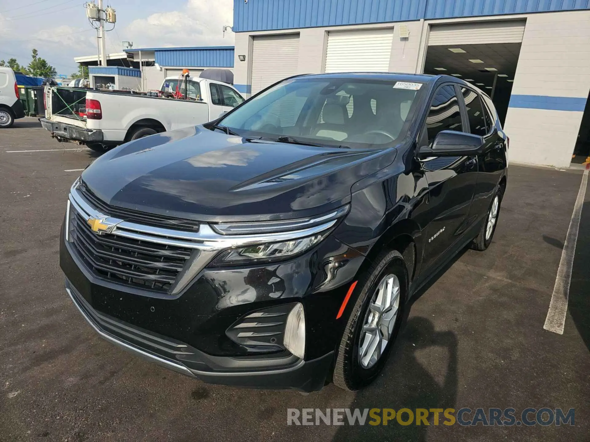 5 Photograph of a damaged car 3GNAXJEG6PL106792 CHEVROLET EQUINOX 2023