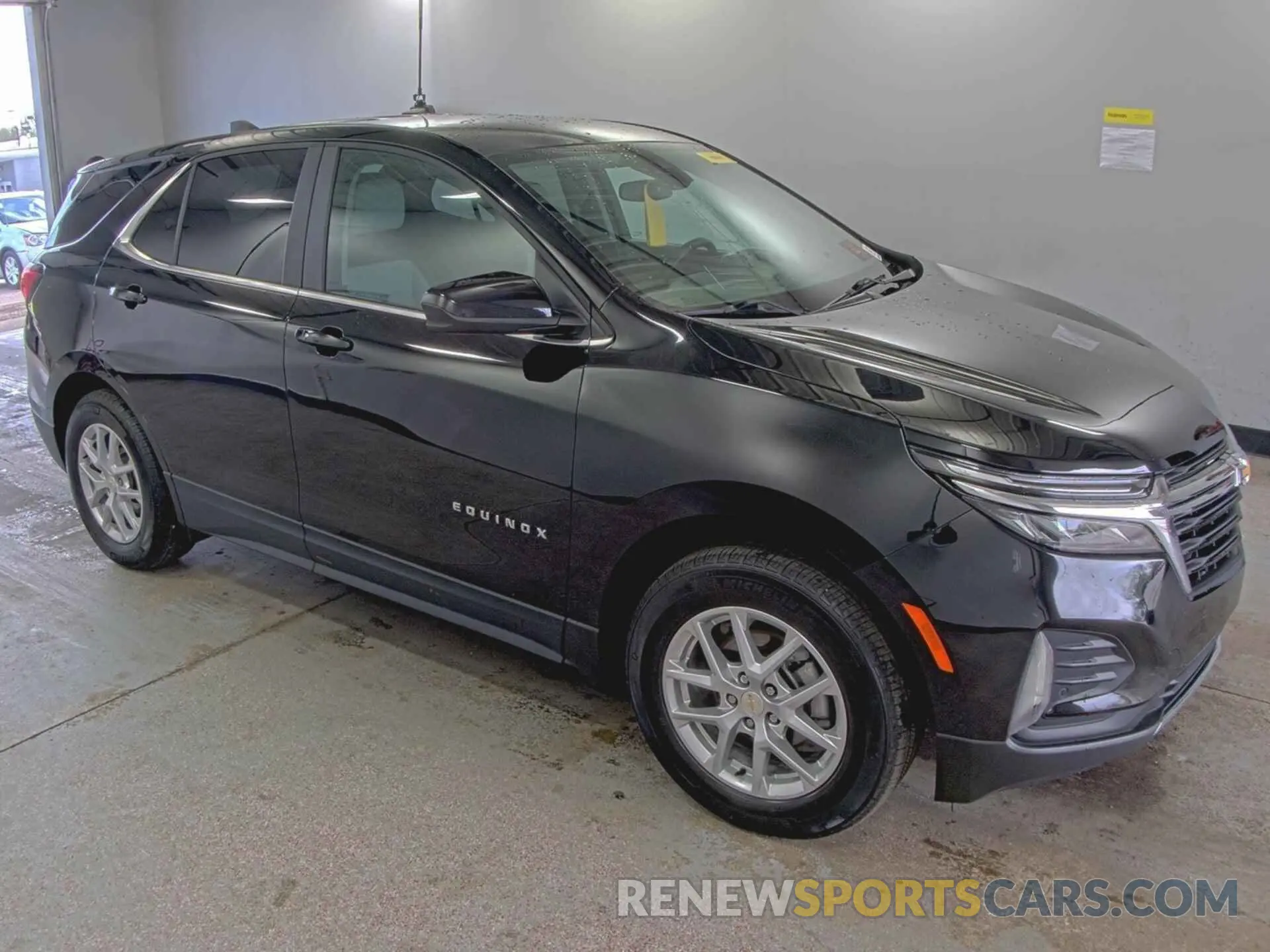 4 Photograph of a damaged car 3GNAXJEG6PL117744 CHEVROLET EQUINOX 2023