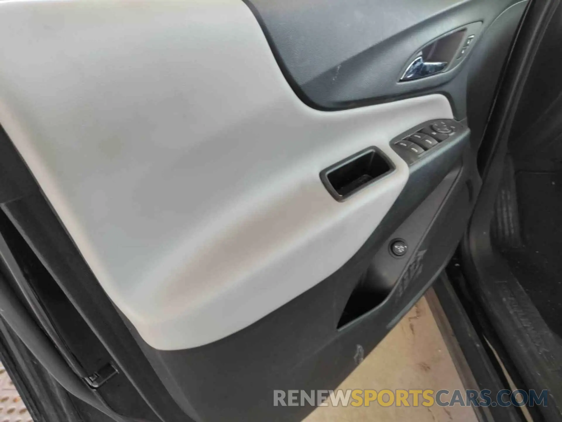 7 Photograph of a damaged car 3GNAXJEG6PL252691 CHEVROLET EQUINOX 2023