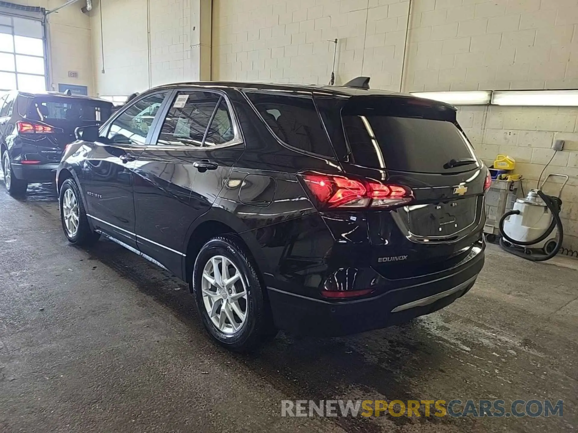 9 Photograph of a damaged car 3GNAXJEG6PL253355 CHEVROLET EQUINOX 2023