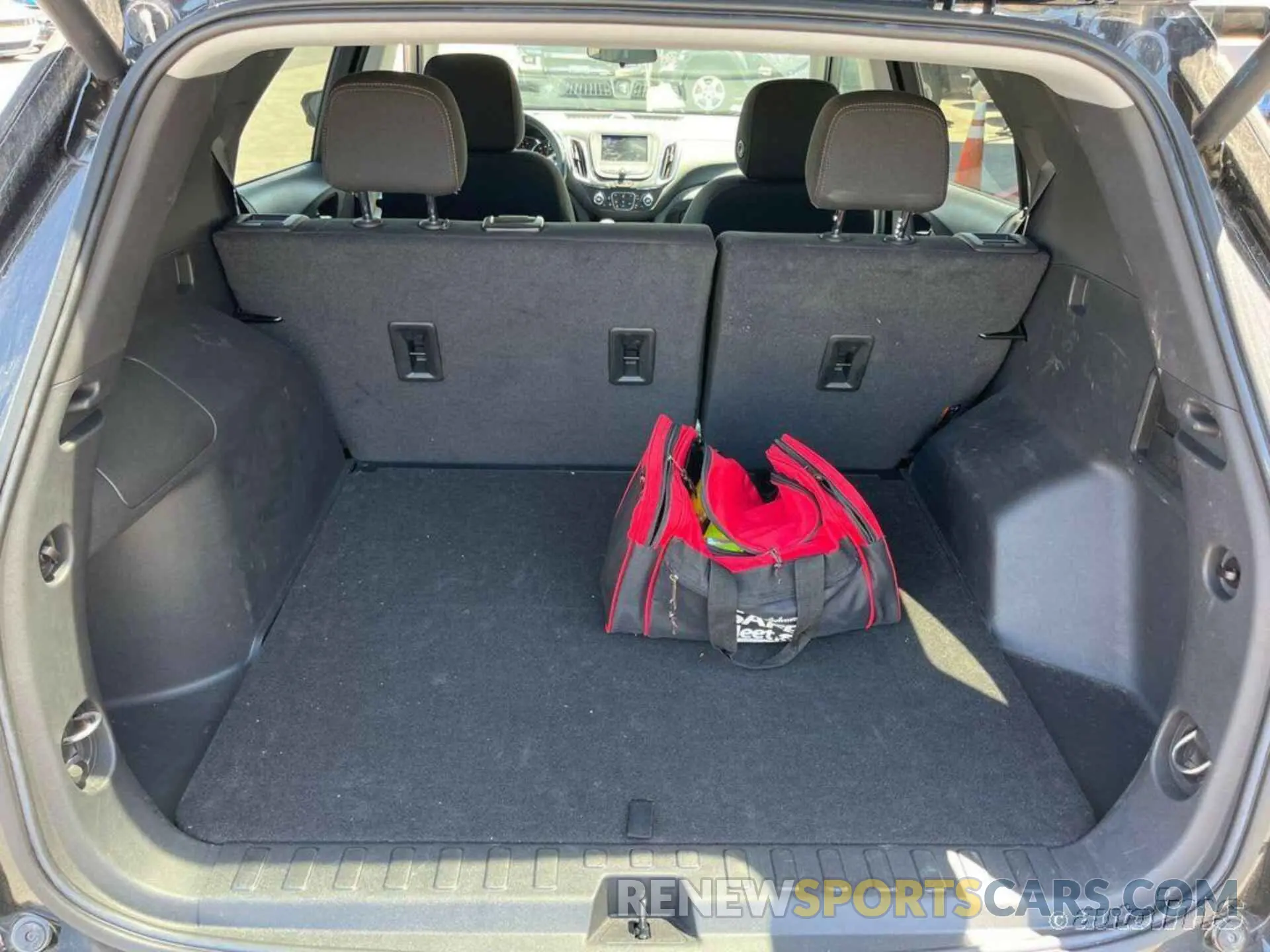 4 Photograph of a damaged car 3GNAXJEG7PL113637 CHEVROLET EQUINOX 2023
