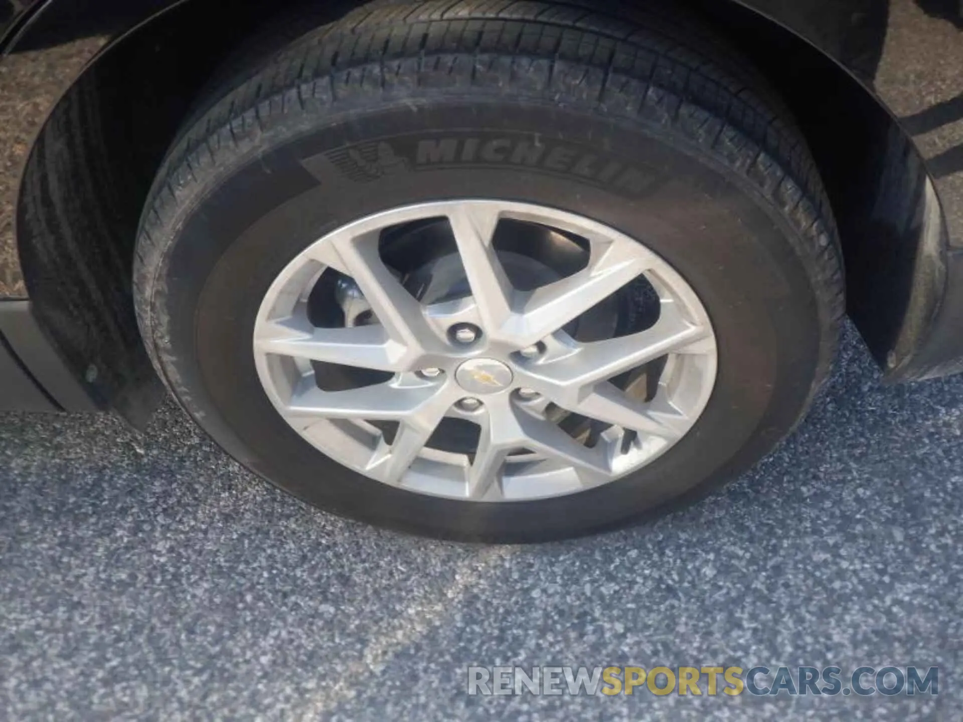 6 Photograph of a damaged car 3GNAXJEG7PL117509 CHEVROLET EQUINOX 2023