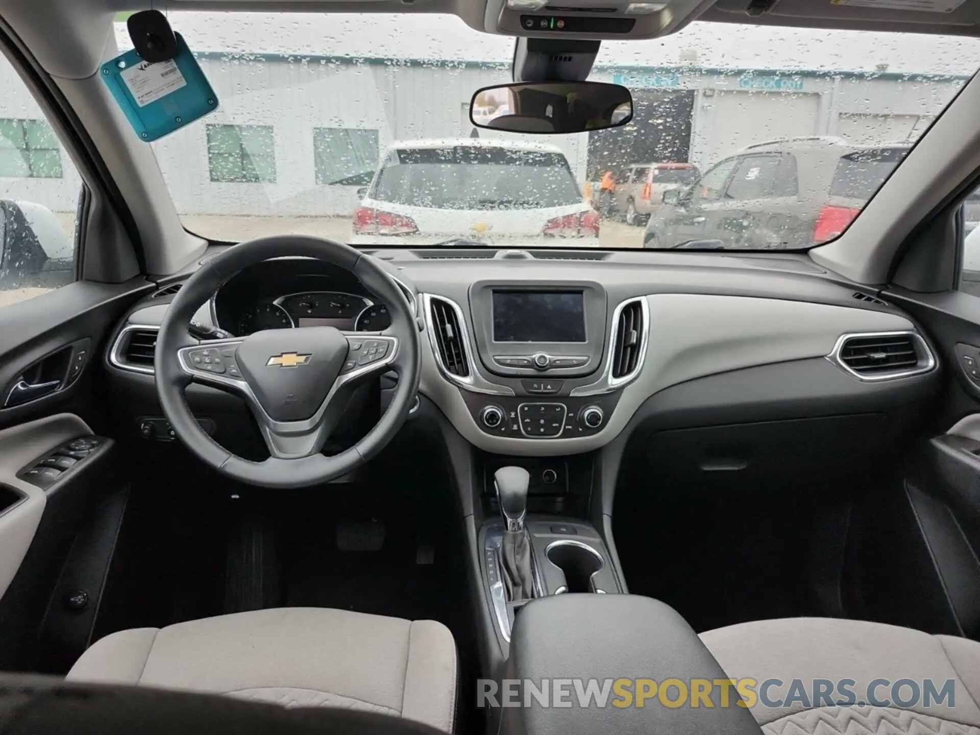 8 Photograph of a damaged car 3GNAXJEG7PL117722 CHEVROLET EQUINOX 2023