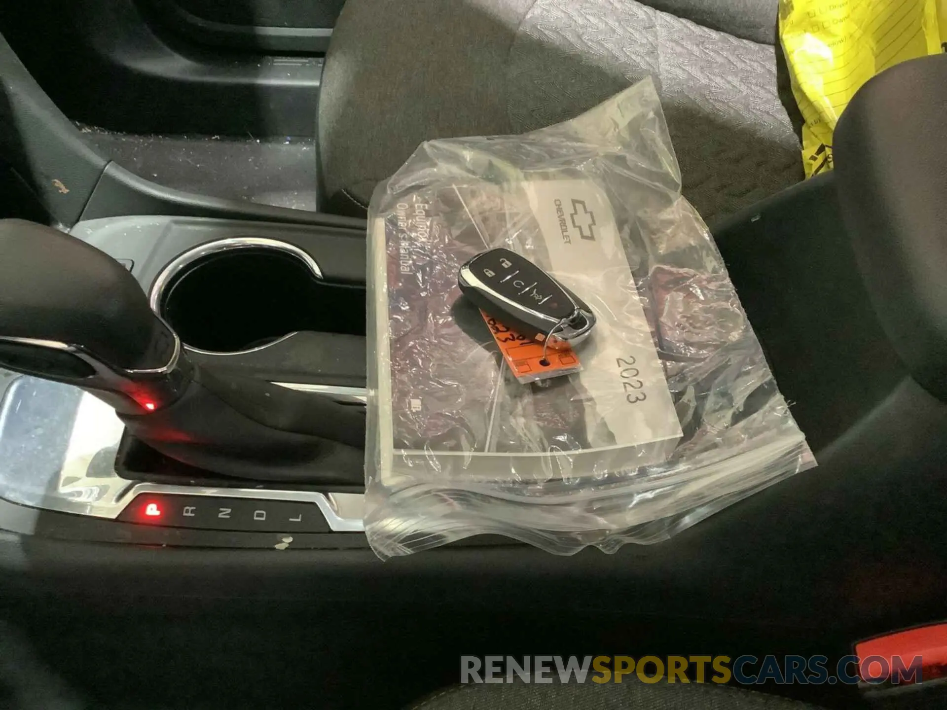 11 Photograph of a damaged car 3GNAXJEG7PL117803 CHEVROLET EQUINOX 2023
