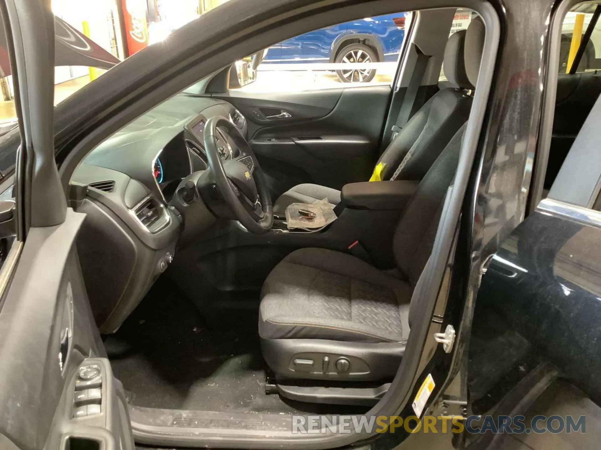 17 Photograph of a damaged car 3GNAXJEG7PL117803 CHEVROLET EQUINOX 2023