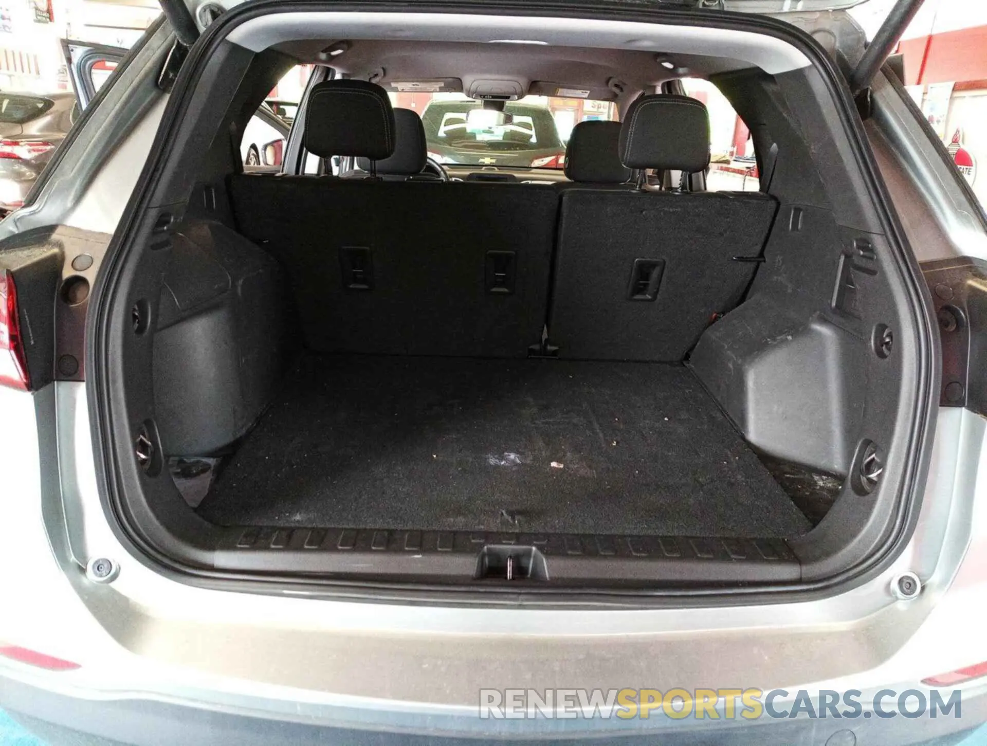 34 Photograph of a damaged car 3GNAXJEG7PL124170 CHEVROLET EQUINOX 2023