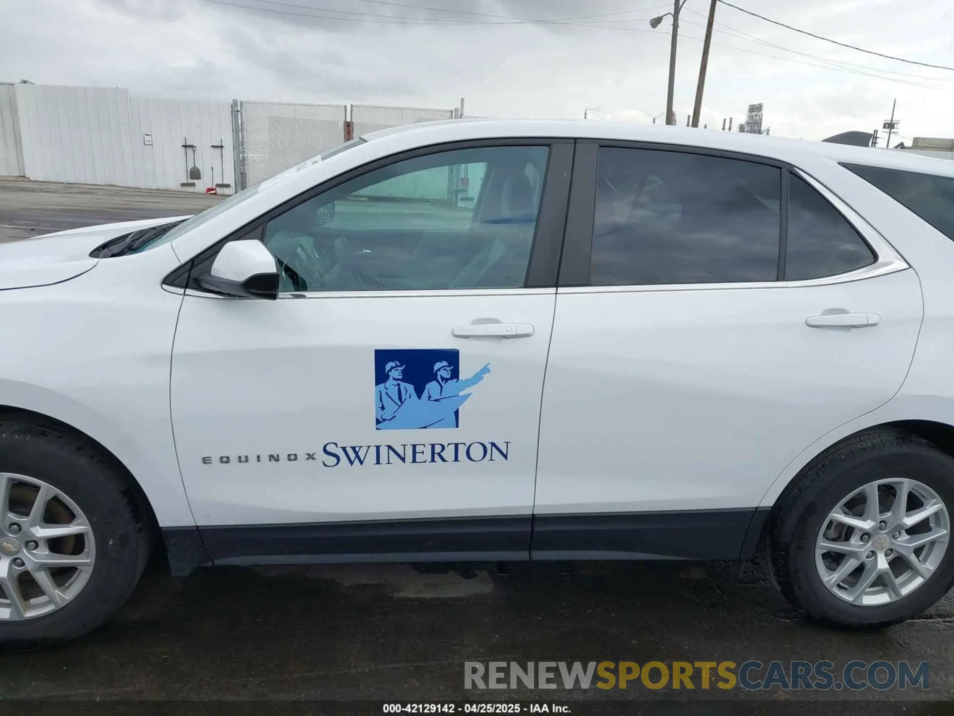 15 Photograph of a damaged car 3GNAXJEG7PL252165 CHEVROLET EQUINOX 2023
