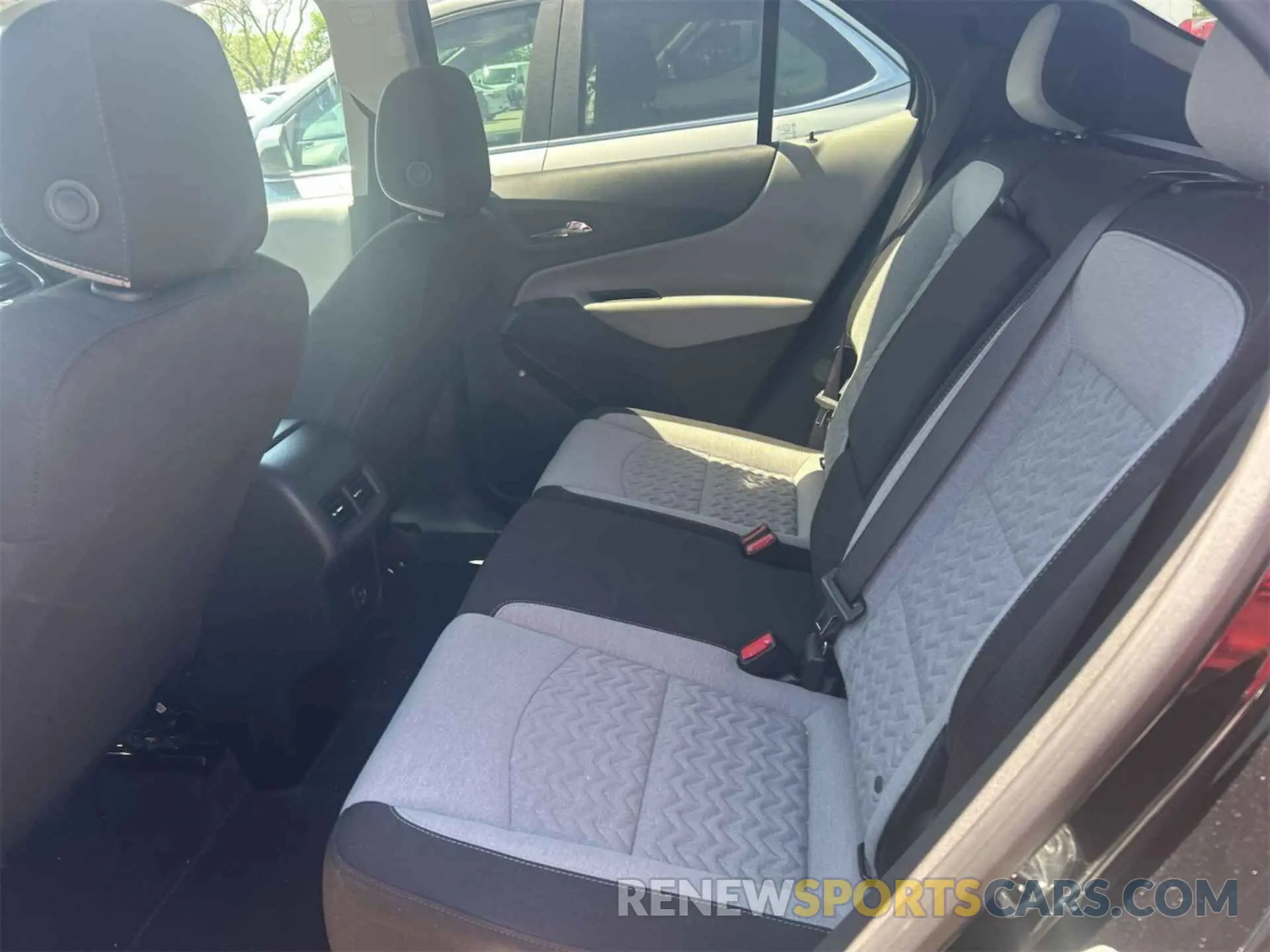 19 Photograph of a damaged car 3GNAXJEG7PL252733 CHEVROLET EQUINOX 2023
